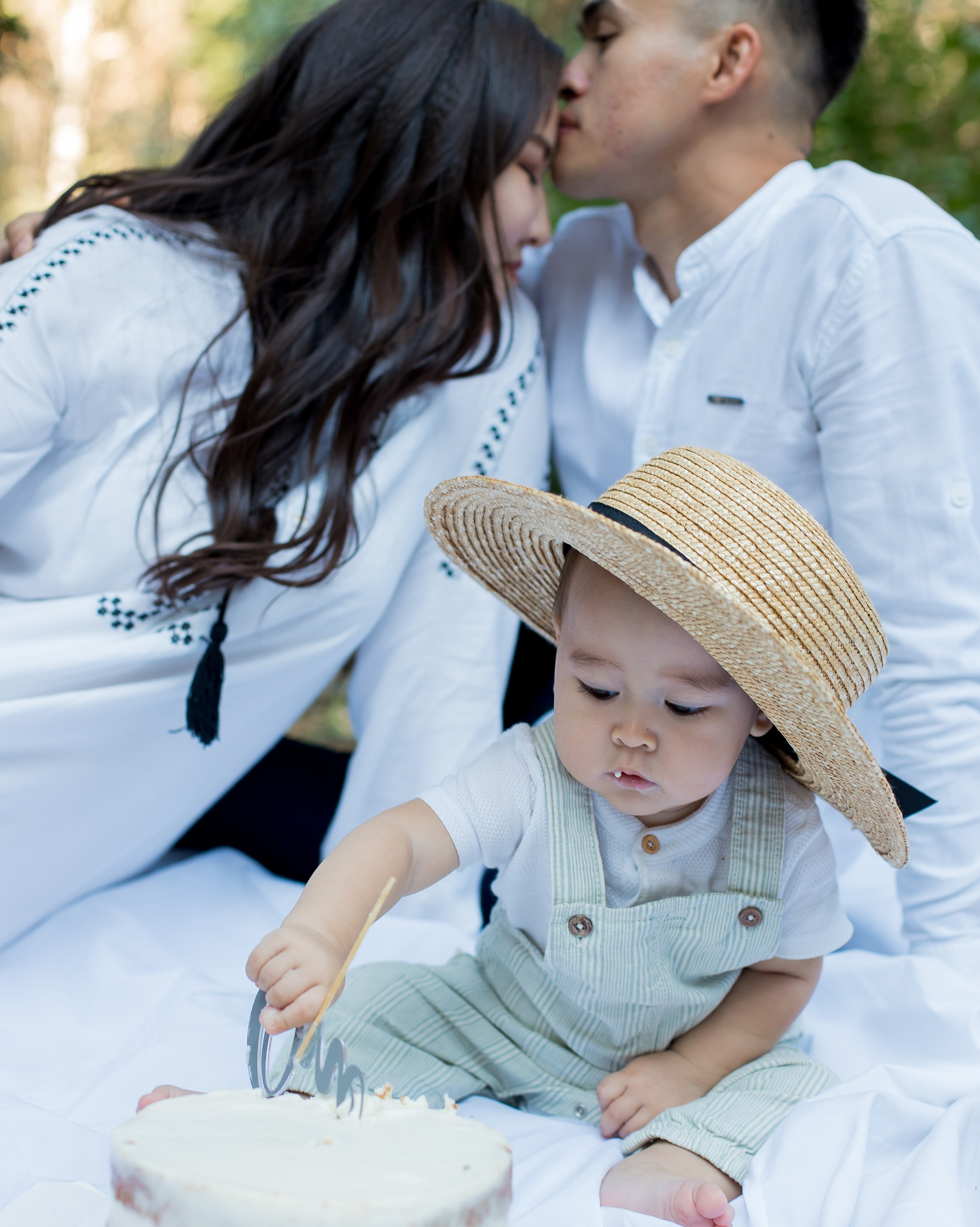 Свадебный и студийный фотограф в Алматы Ильяс Кырбаев