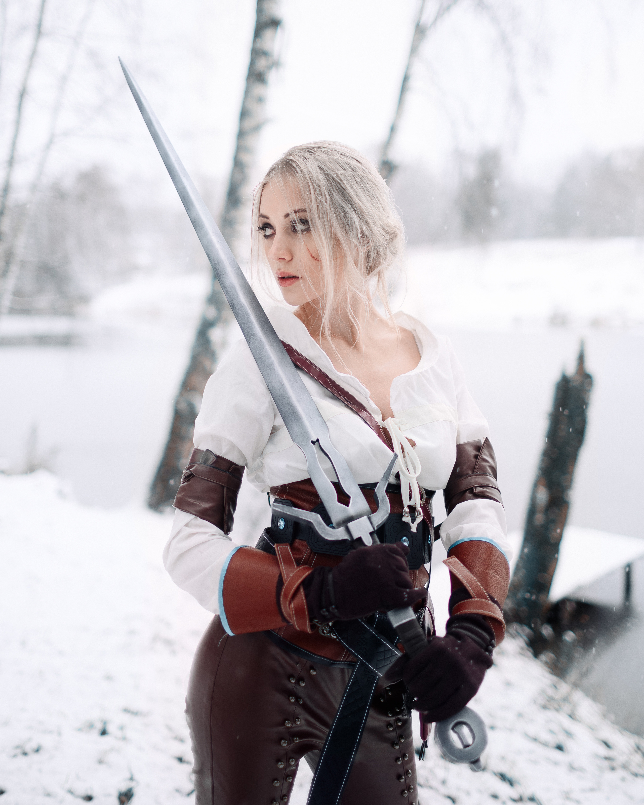 косплей цири ведьмак зираэль белый хлад