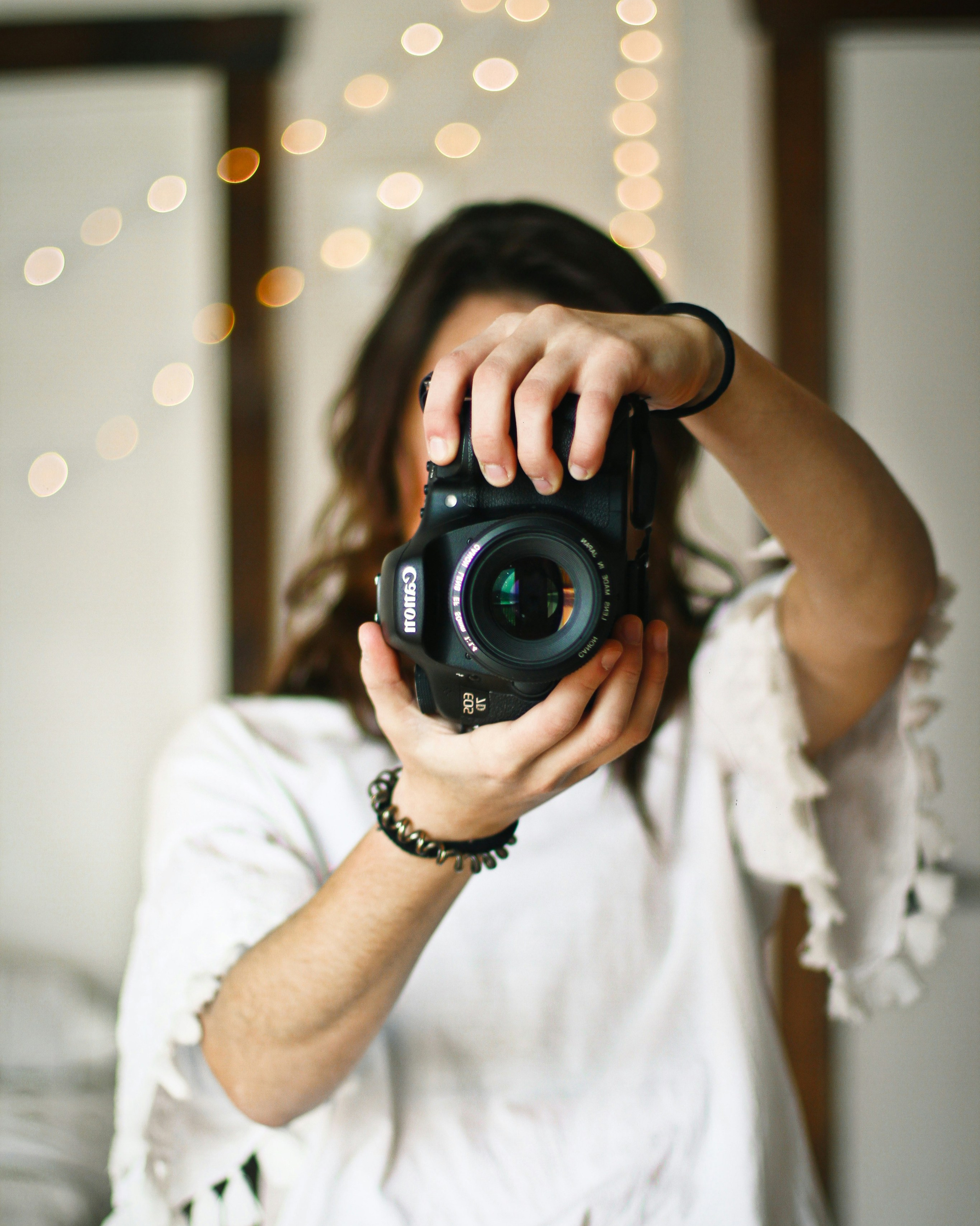 How to prepare for your first studio photoshoot in Dubai?