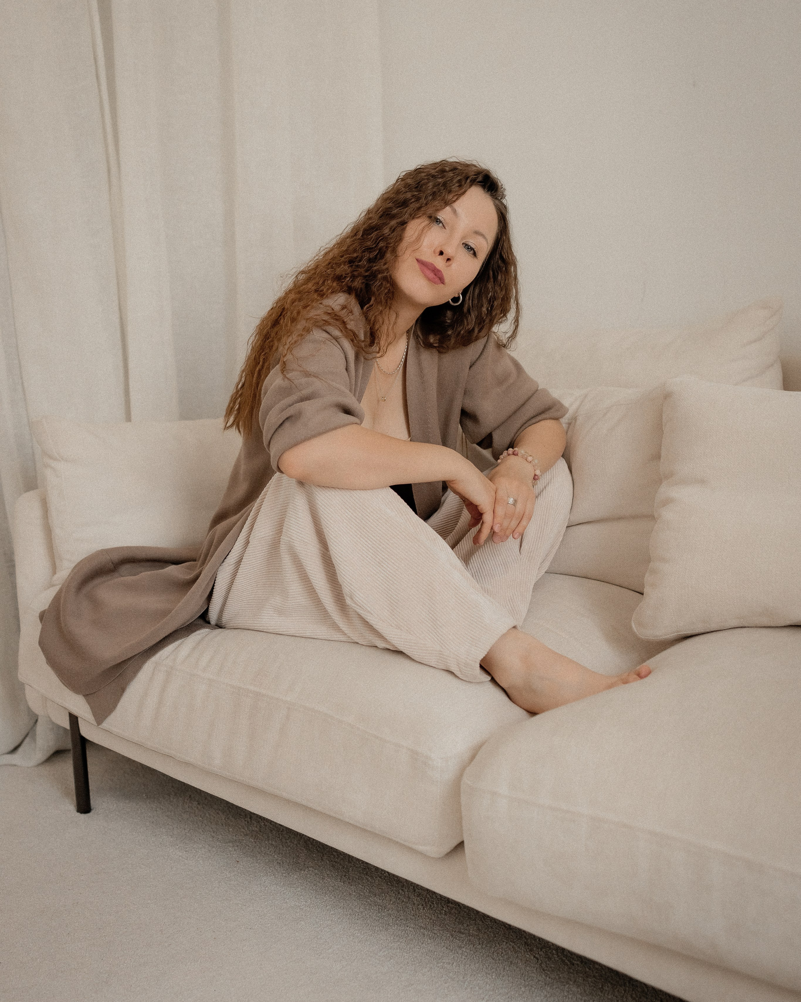 Аренда вещей. Эротическая фотосессия в стилю ню в Москве — заказать ню фотосессию от 19 800 руб!