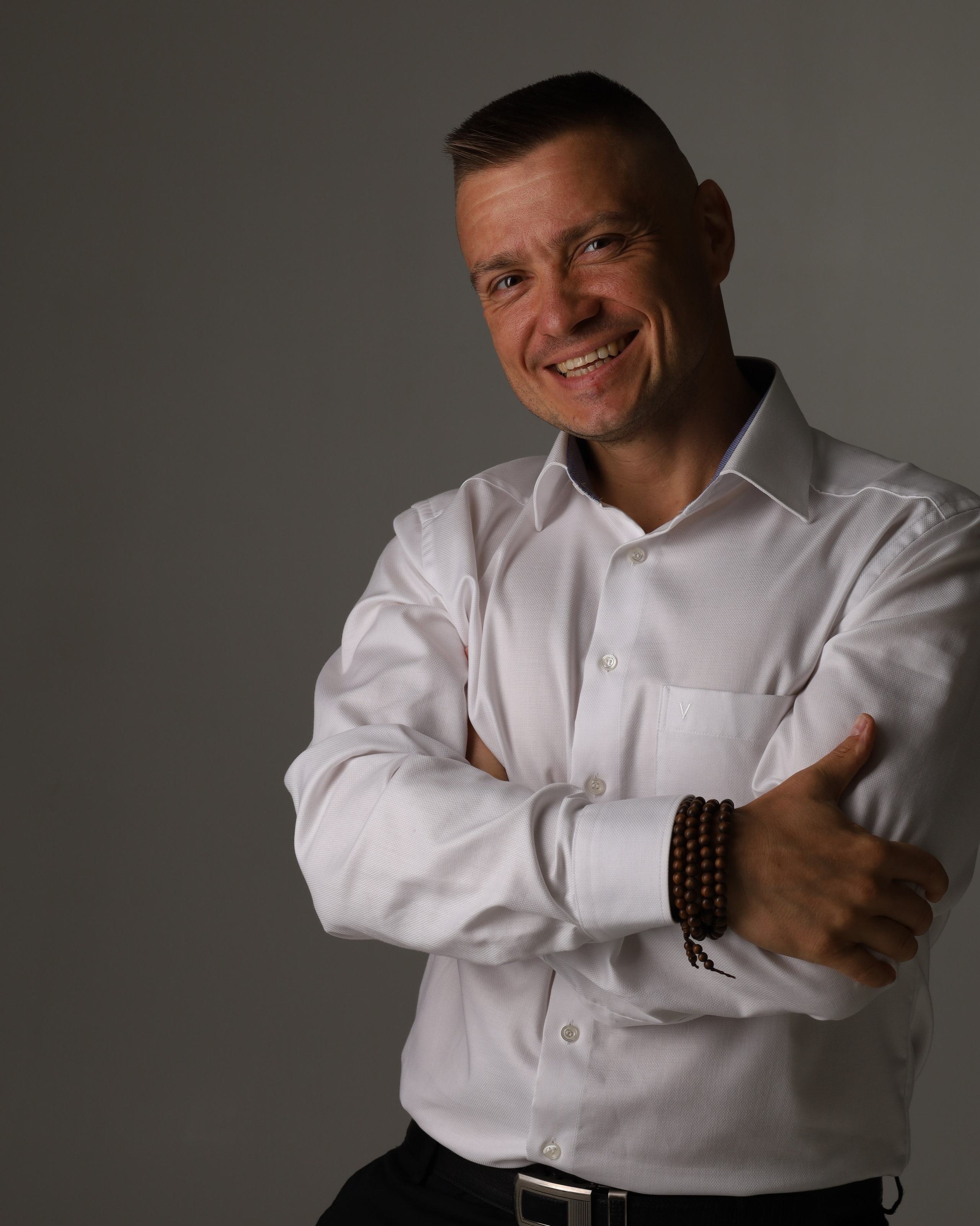 Обо мне. Андрей Стахеев гипнолог Регрессолог целитель эксперт по работе с Родом