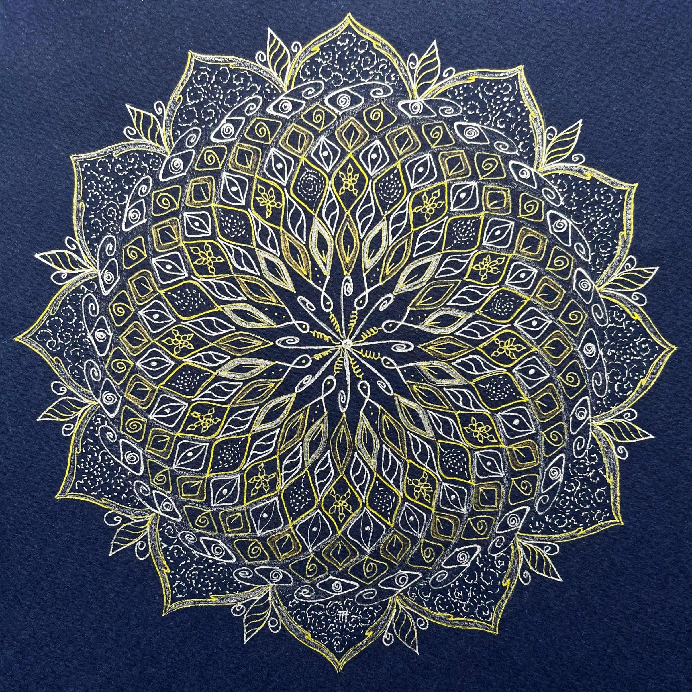 Arisa — сакральные картины Мироздания