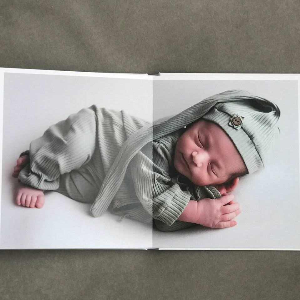 Фотокниги Приморкий край. Глеб. Фотограф новорожденных (ньюборн) в г. Уссурийске Приморский край Ирина Губанова