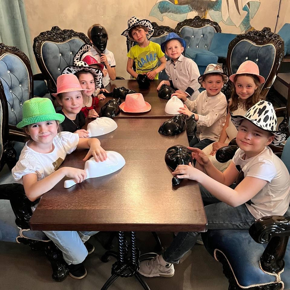 Шоу-программы. Аренда лофта в СПб для мероприятий