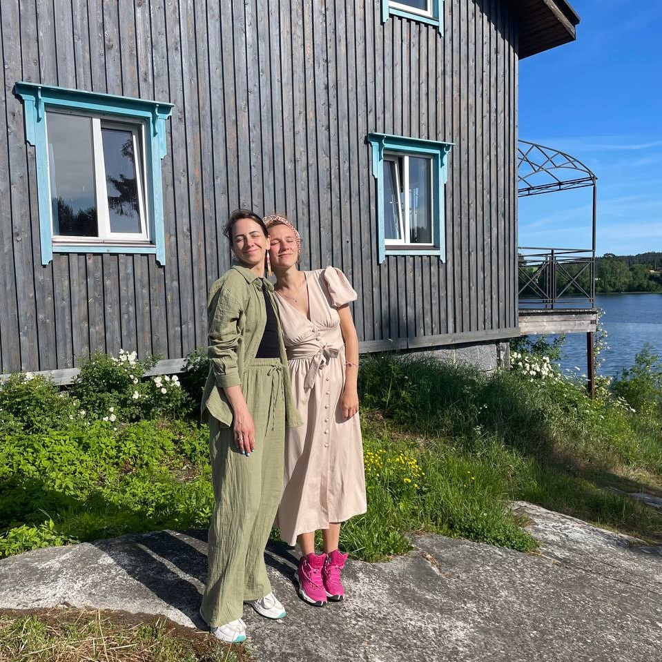 Кто такая Наташа? Команда арт-лагеря для взрослых. Творческий лагерь для взрослых