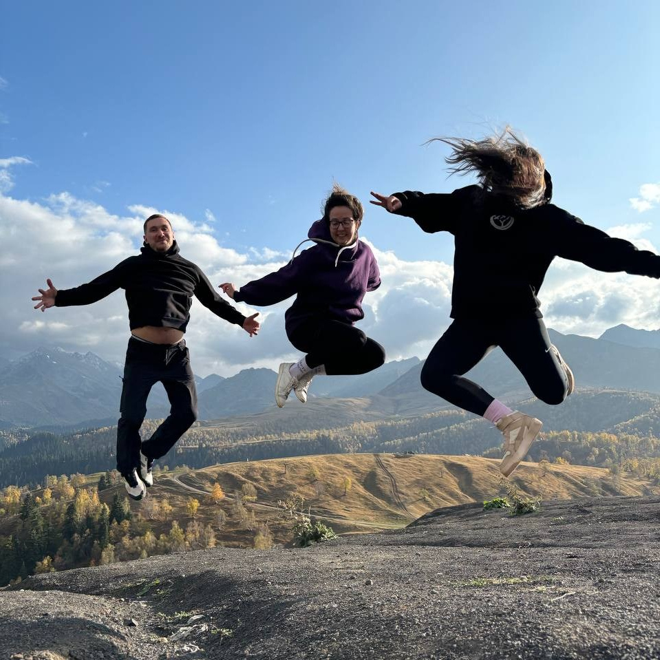 Программа смены в Архызе. Творческий лагерь для взрослых
