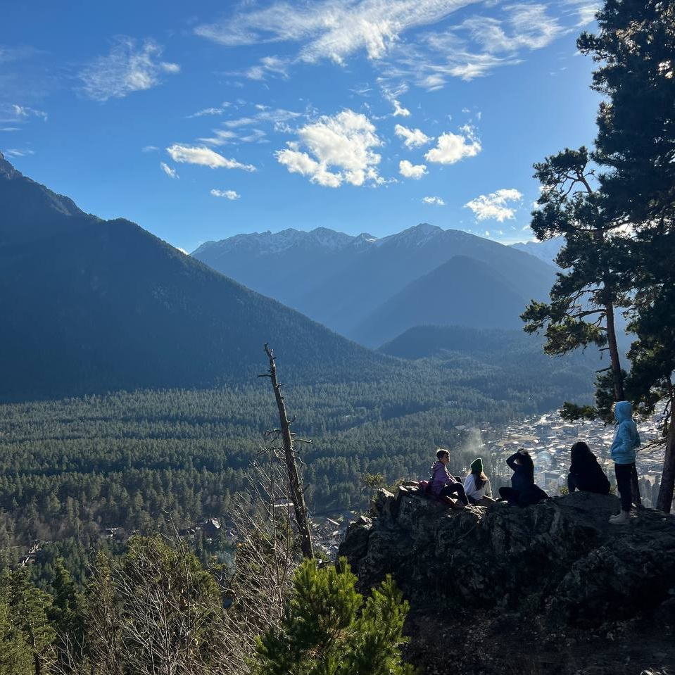 Творческий лагерь для взрослых