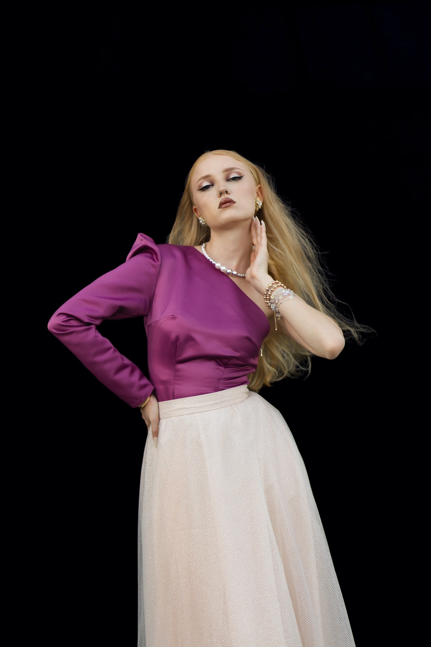 ПОШИВ ВЫПУСКНОГО ПЛАТЬЯ. Модельер Евгений Бременев