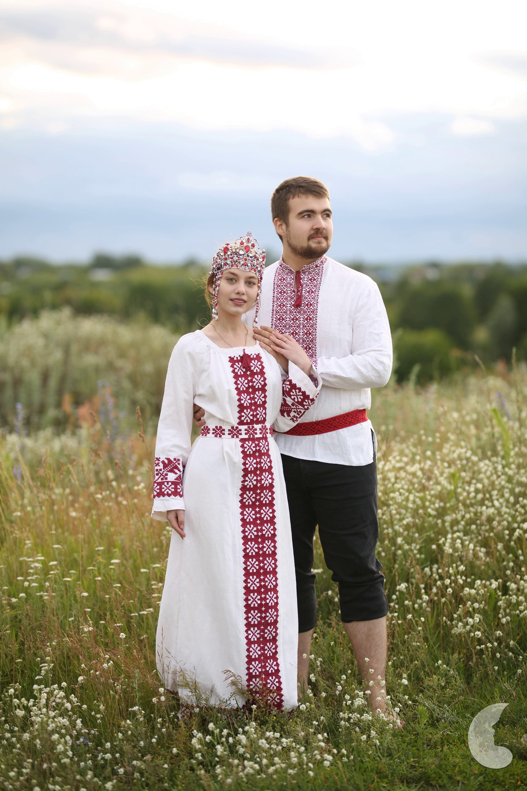 Русское платье с вышивкой купить для фотосессии. SofiBatista — славянский стиль, ручная работа.