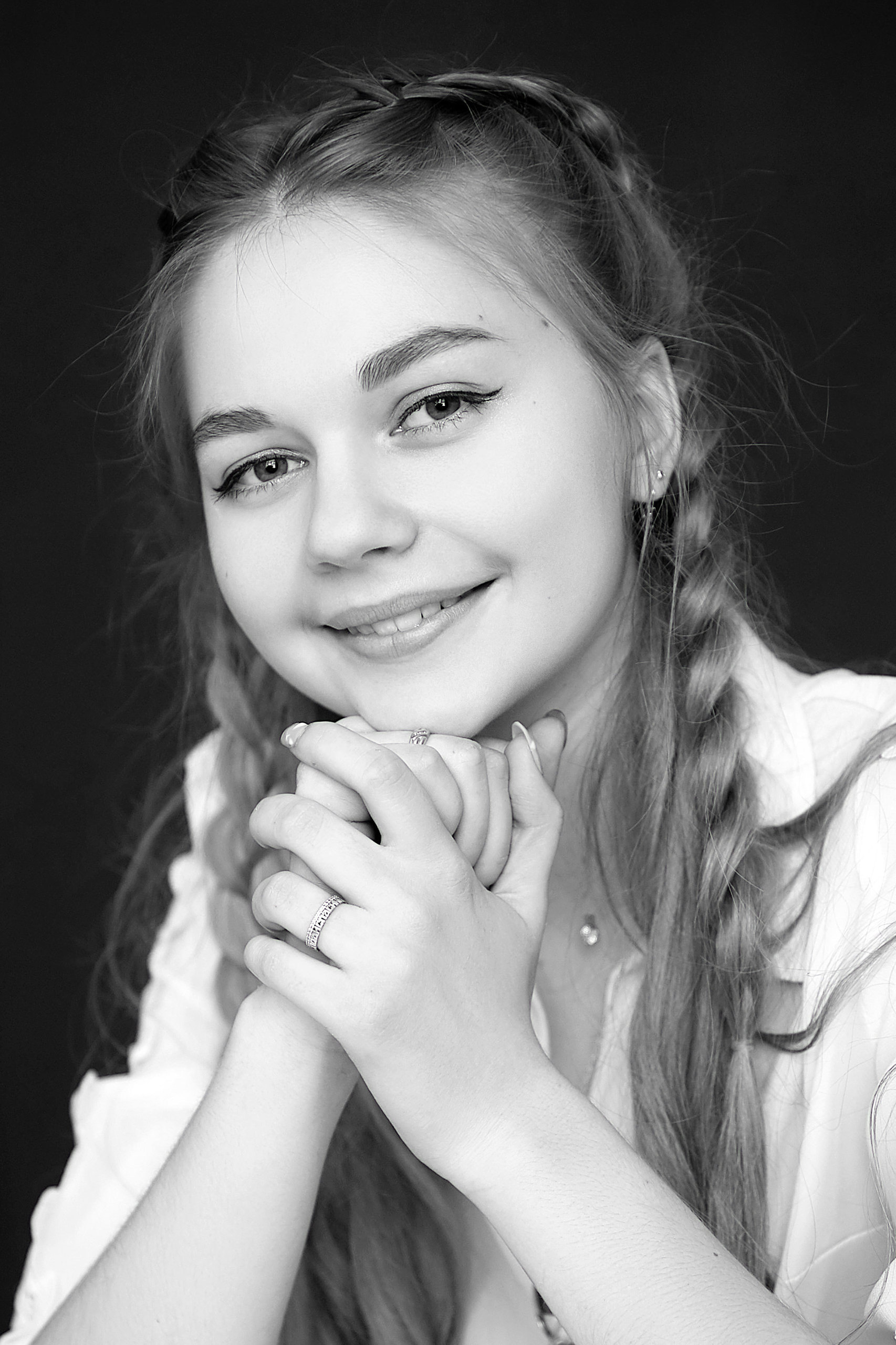 Арина 9 «а» класс. Свадебный, семейный и школьный фотограф в Сызрани Максим Баталов