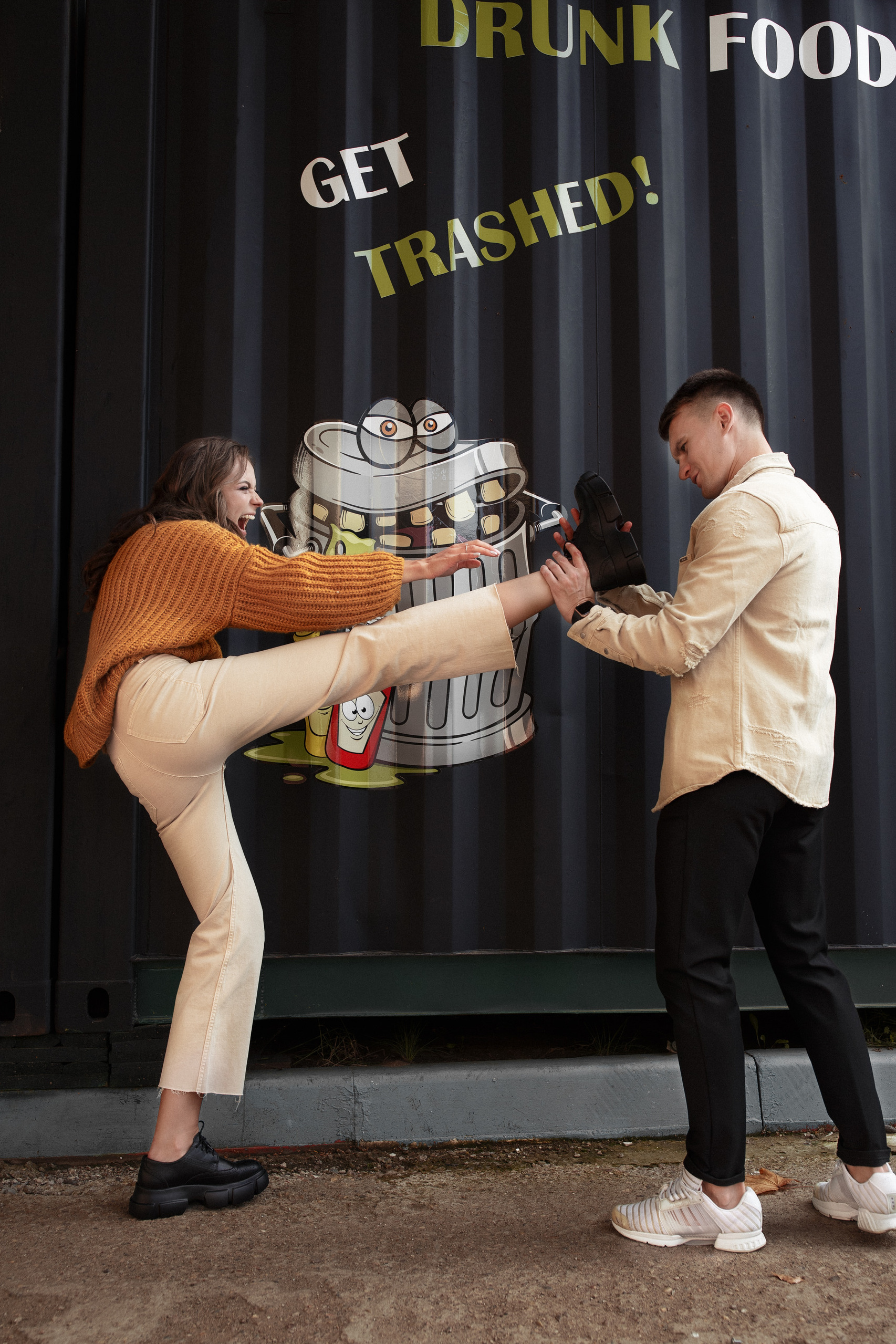 Яркая Love story  в фуд-корте Песочница