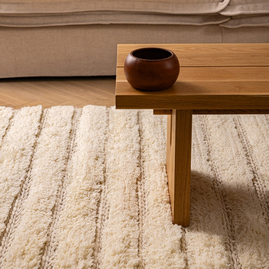 Ковры Decaro Rugs. L. Deco интерьерный салон. Краски/обои/лепной декор