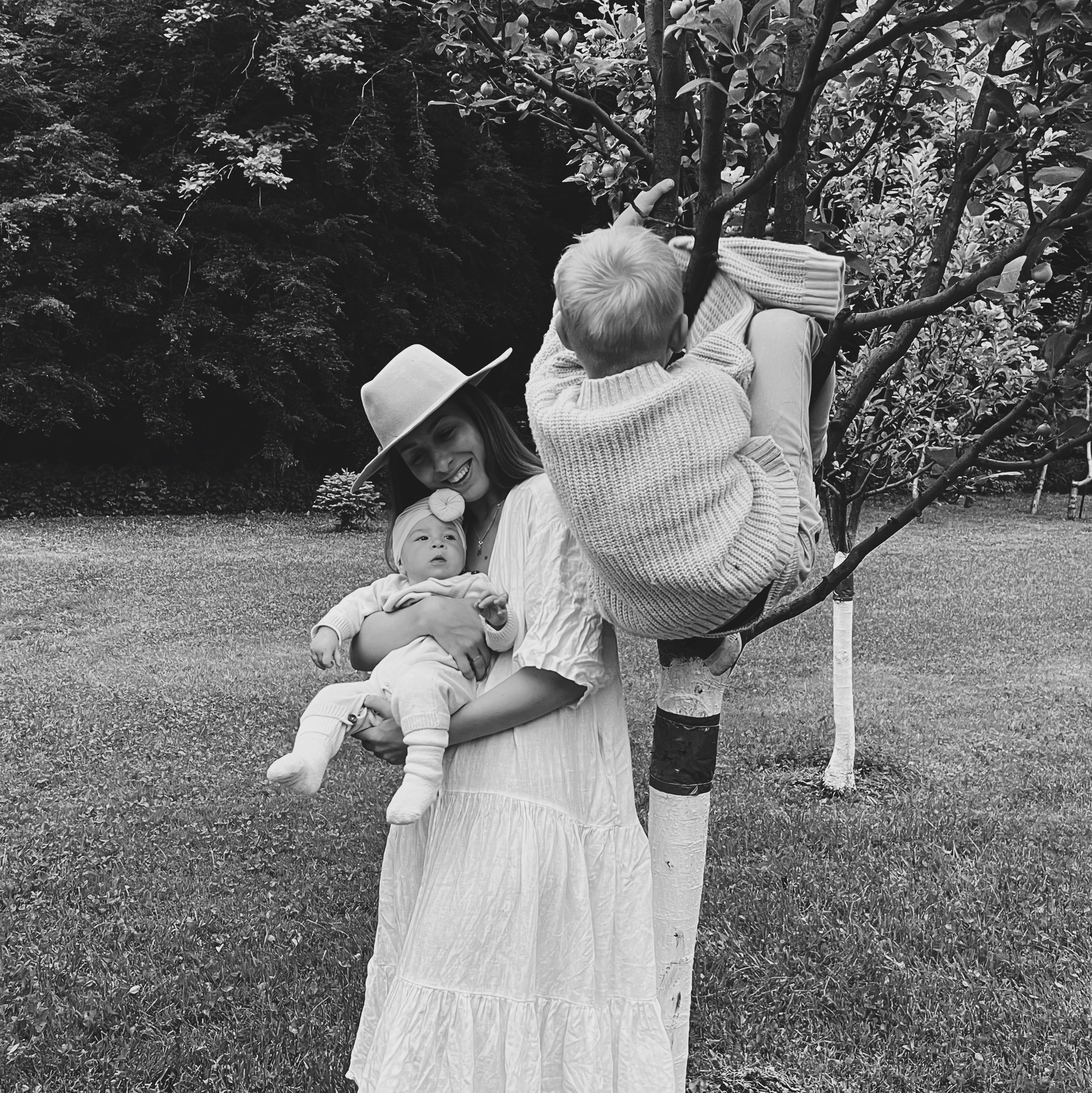 Контакты. Агафонова Анна — фотограф в Красной Поляне