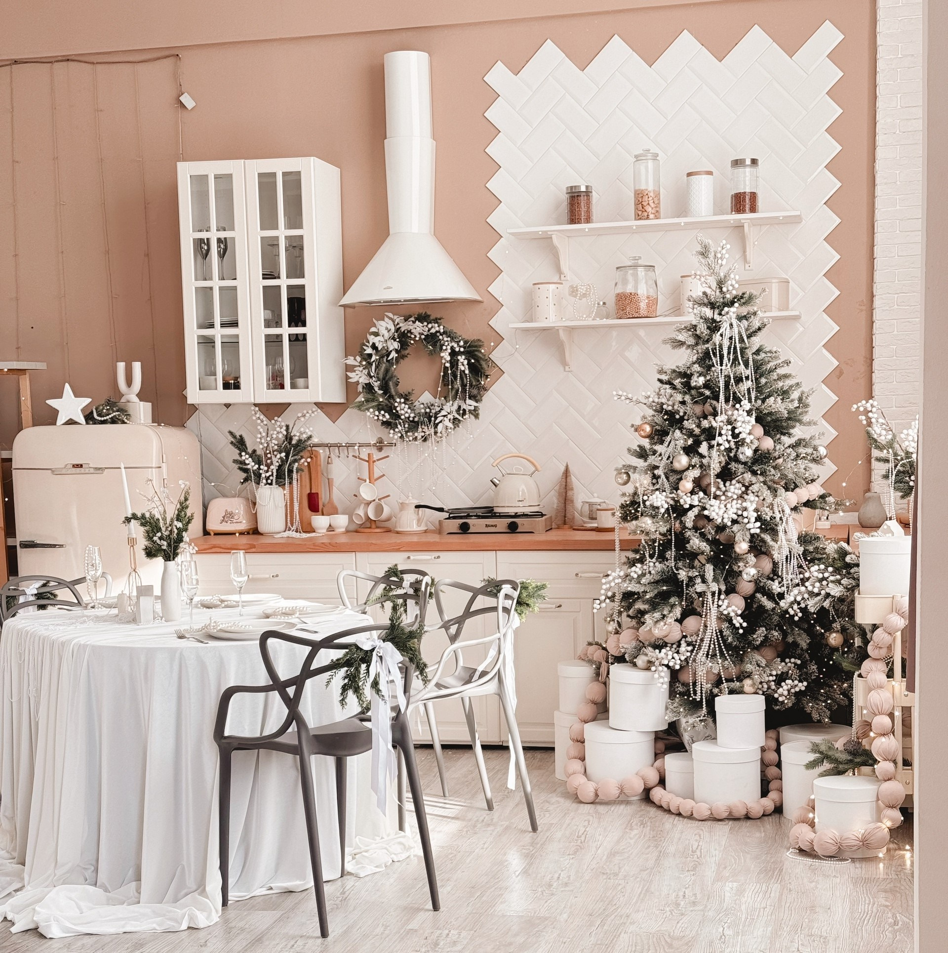 Фотостудии Новый 2026 год. Елена Данилова фотограф беременности в Кемерово