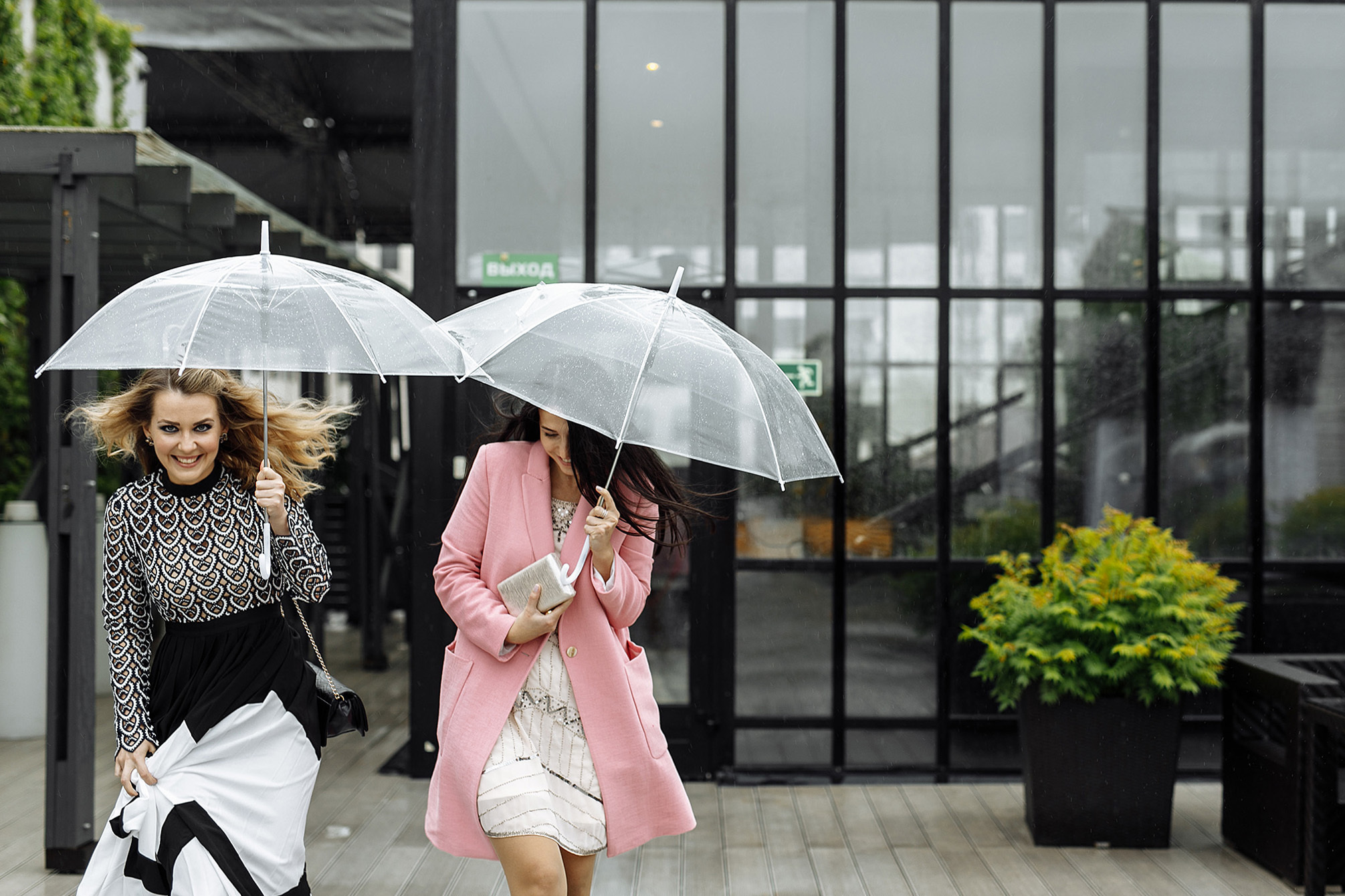 Смех, дождь, Италия, штурмовик, Тарантино. Фотограф Игорь Цаплин