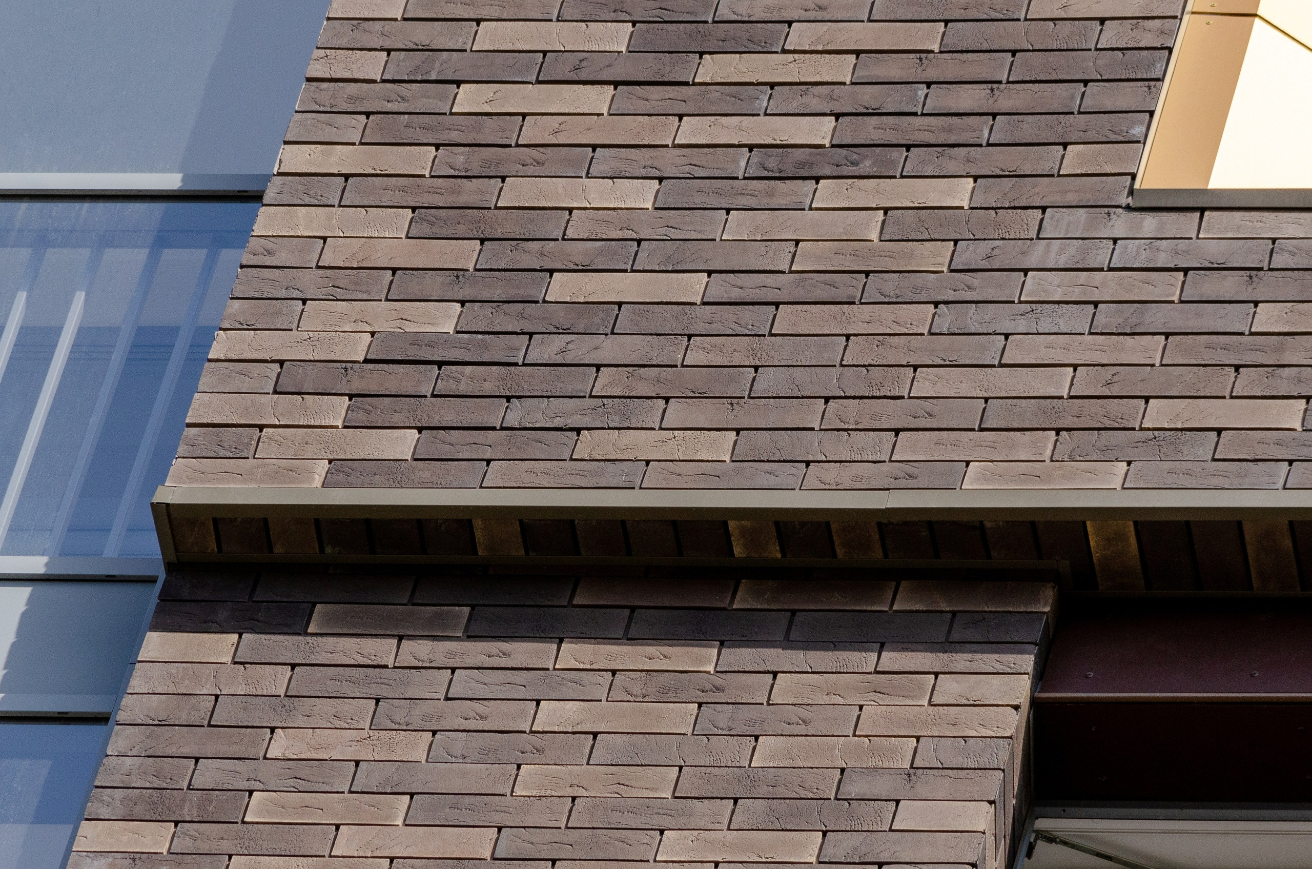 Индивидуальные фасадные решения