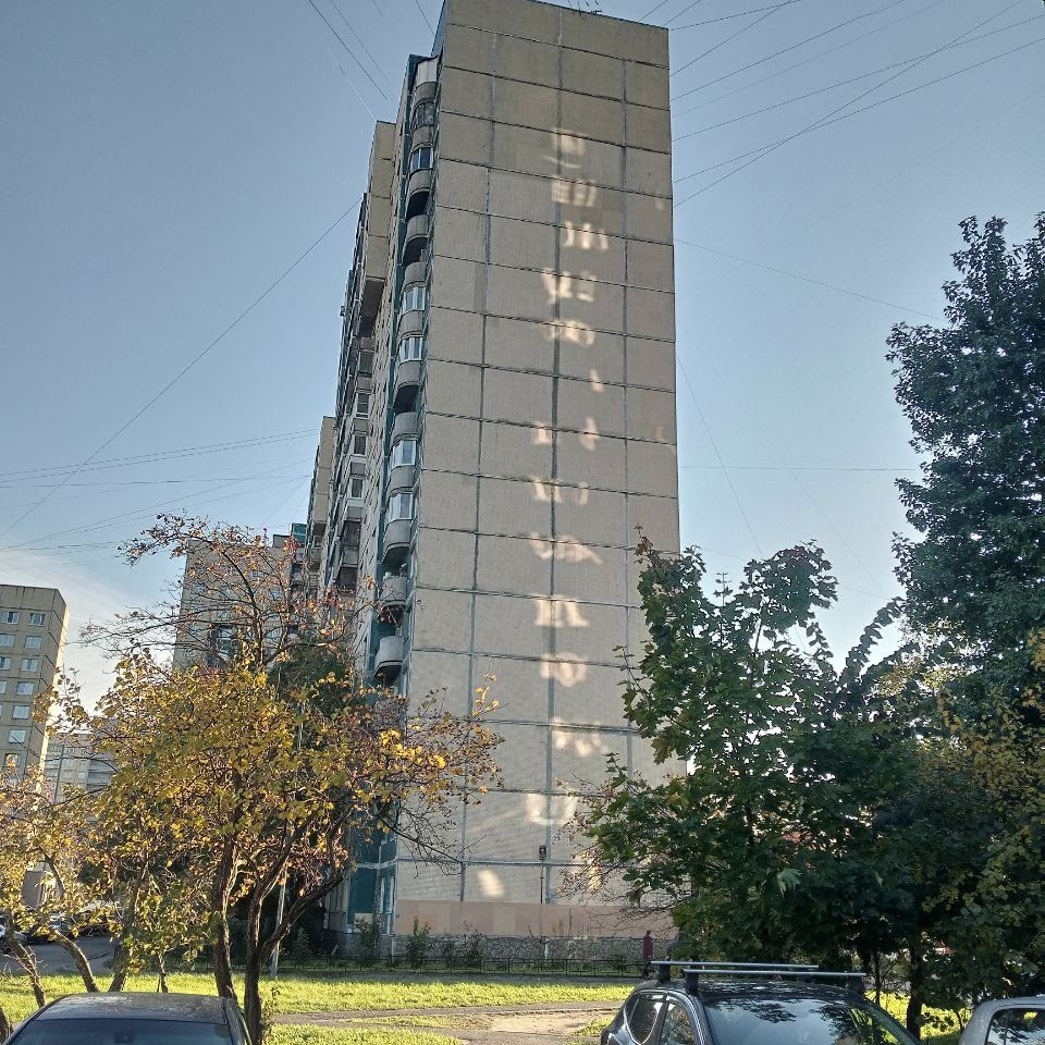 ЭЛЕКТРО ⚡️ Дрейф в «Bardo» — «КВАРТАЛ 4 — Пульс Дома». Роман Ходырев — эзотериолог, художник, фотограф и музыкант. Санкт-Петербург, Рига