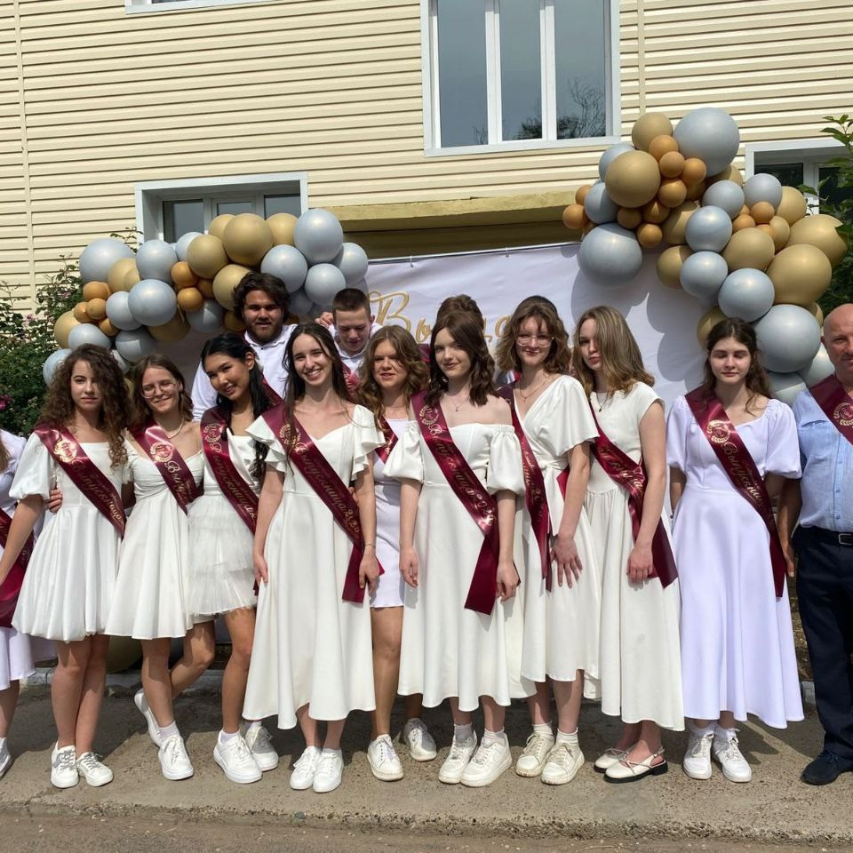 Выпускные именные ленты на заказ. Свадебный фотограф в Астрахани Анна Шишкина