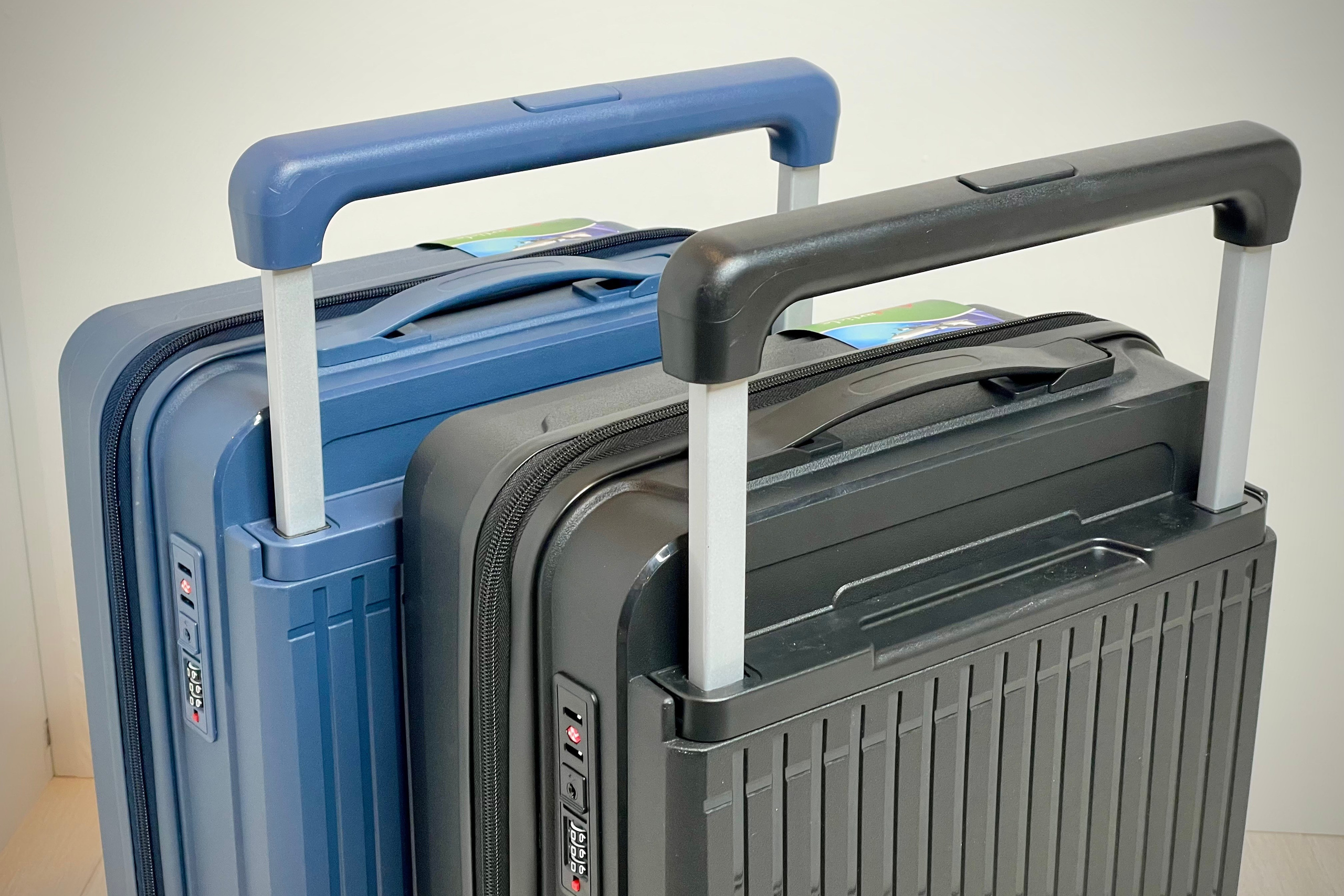 Купить чемодан на колесах ручная кладь. Купить чемодан на колесах в Москве