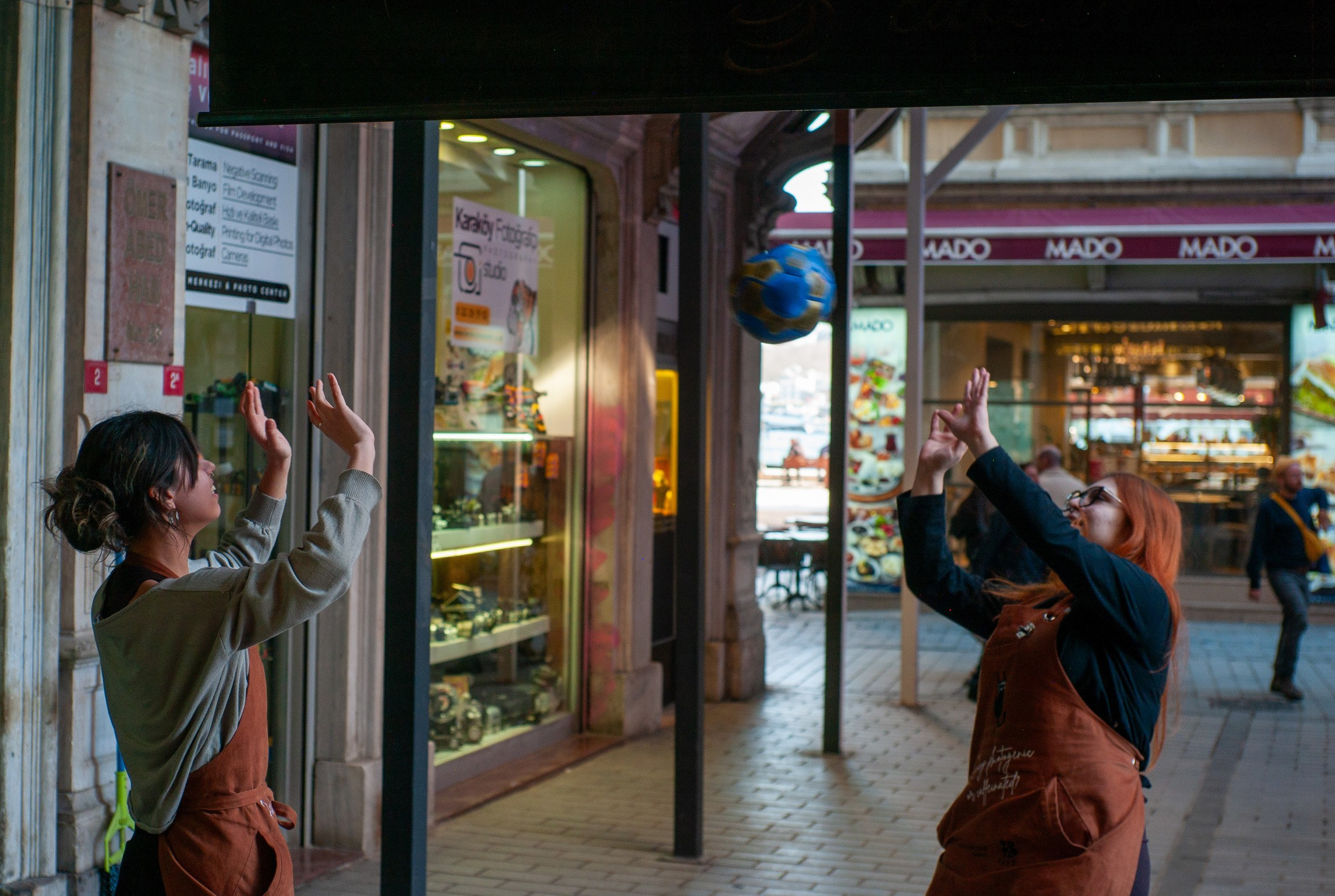 Первый пас — о дружбе, фотографии и немного футболе