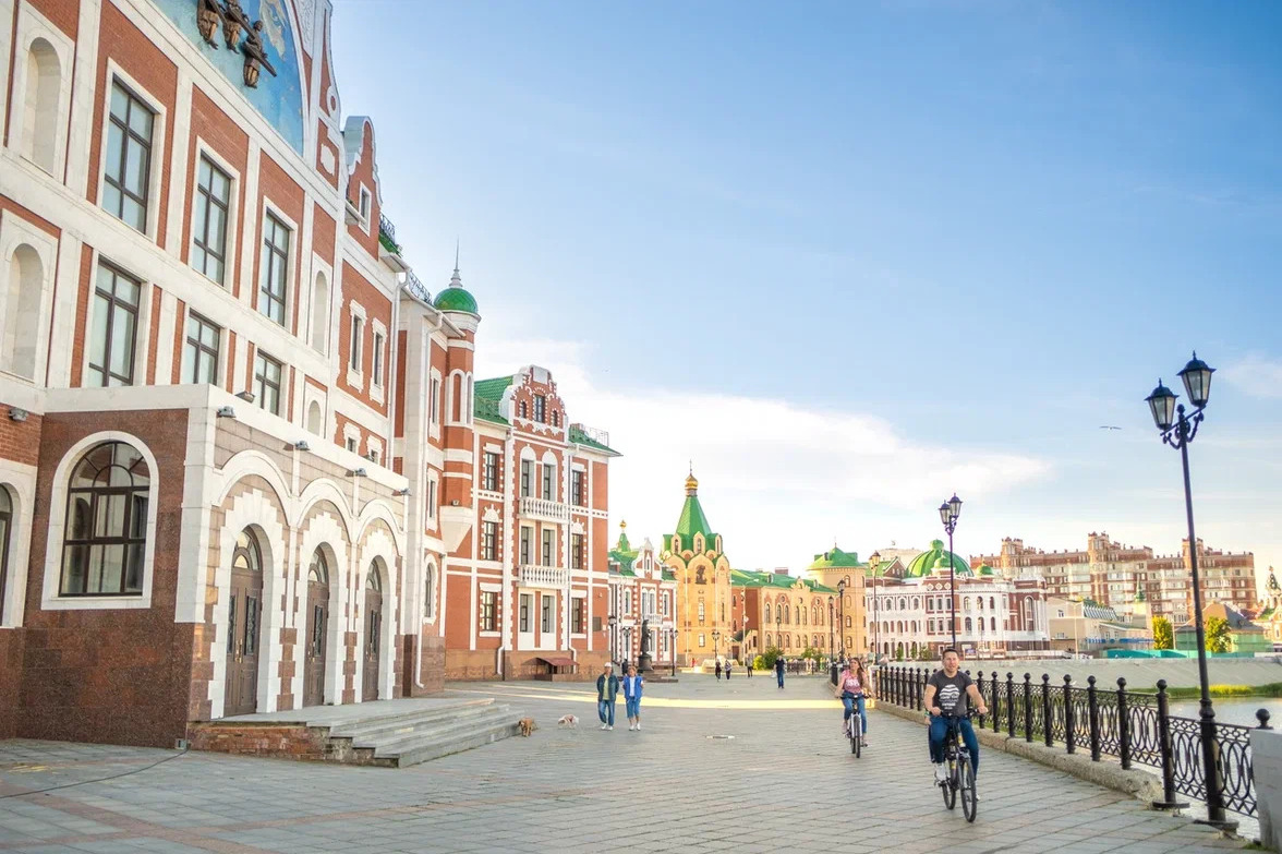 Один день в столице Марий Эл. Фотограф и искусствовед в Туле и Санкт-Петербурге Нелли Некрасова
