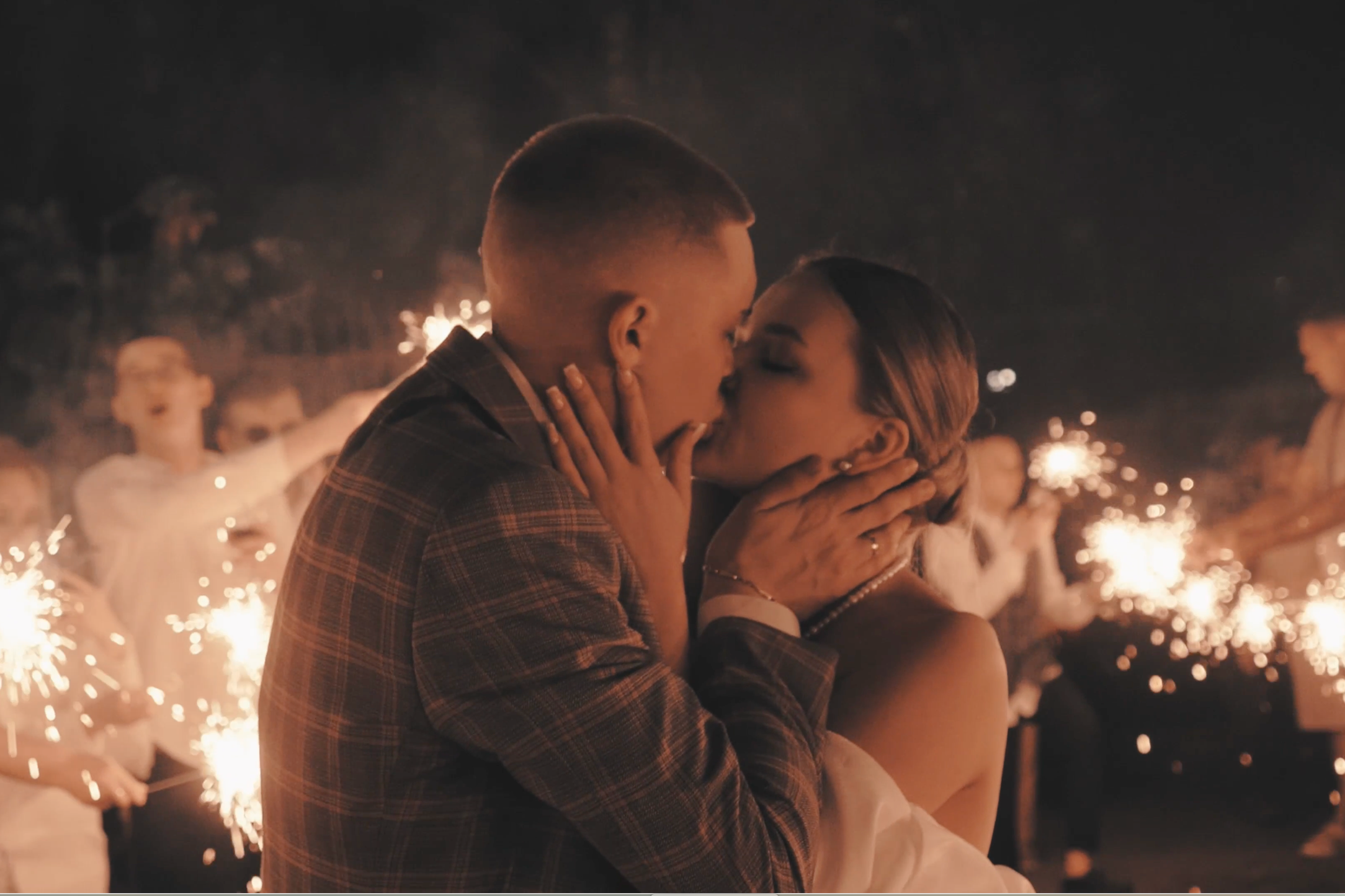 Услуги. Свадебный видеограф Максим Камолин