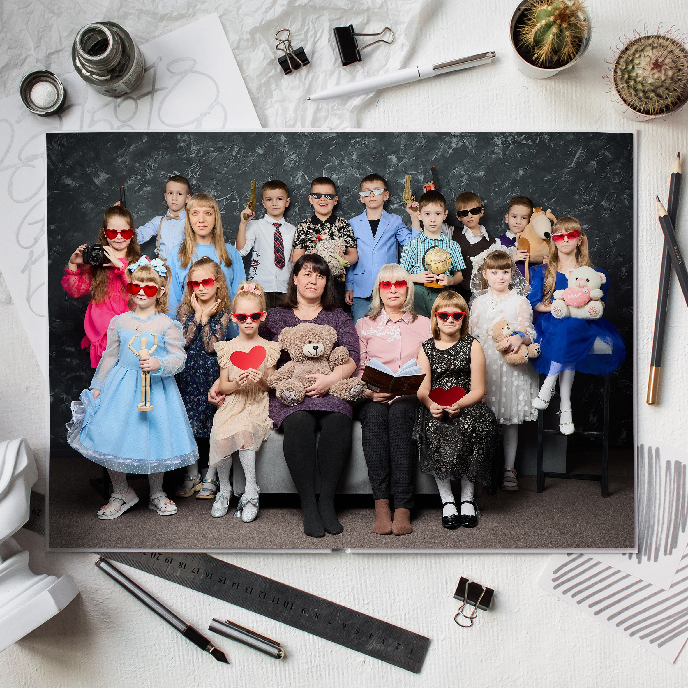 Стандартный альбом для детского садика — «Зайчики» студия. Школьный фотограф, выпускные альбомы