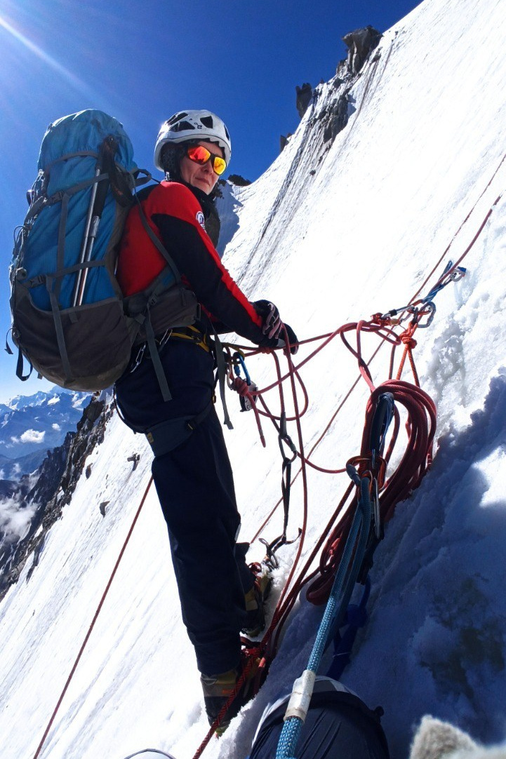 The First All-Female Ascent on Chegem Peak’s NE Face via Forostyan Route, 6A. “Steel Angel”: women’s climbing award