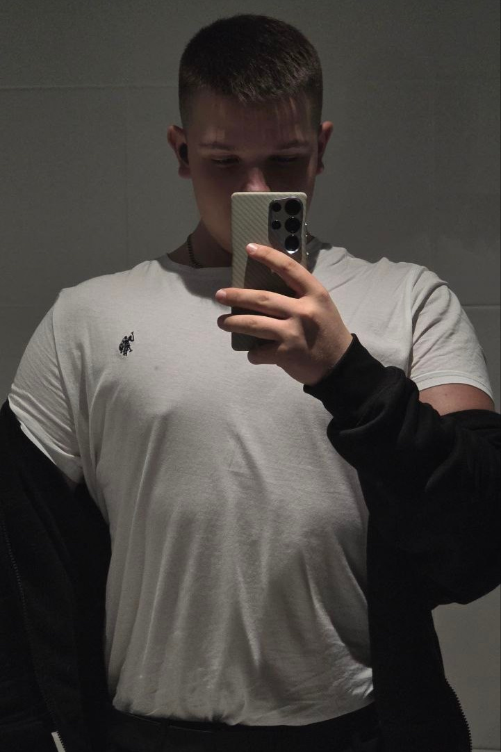 Контакты. Портретный фотограф в Ставрополе Астрецов Арсений