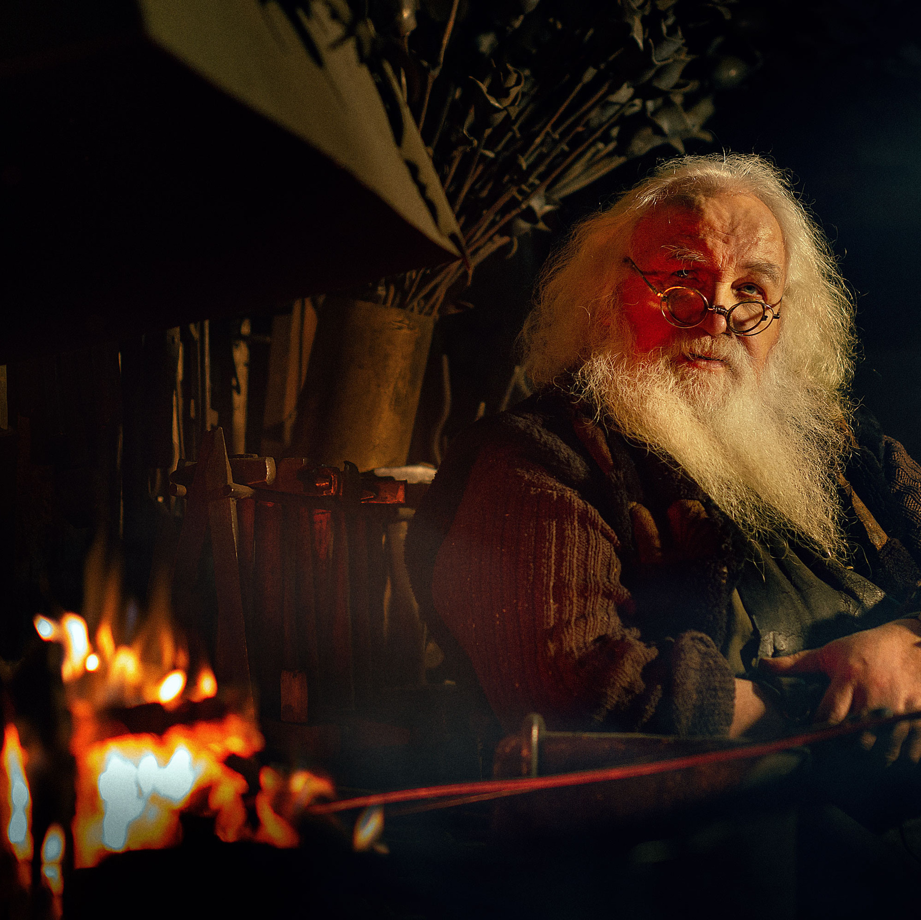 мужской портрет. мужчина кузнец фотография