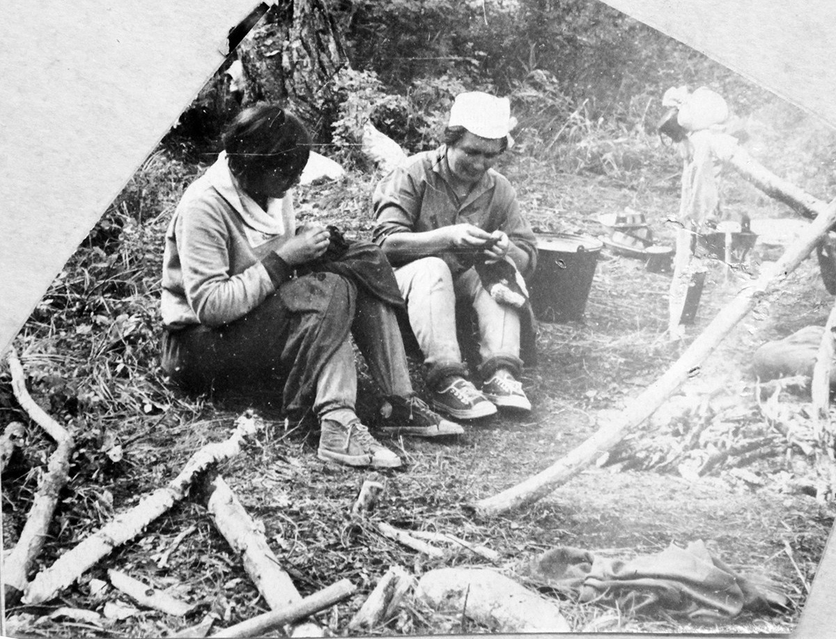Тайгой и водой Прибайкалья (1966). Фотограф Эдуард Алмадаков