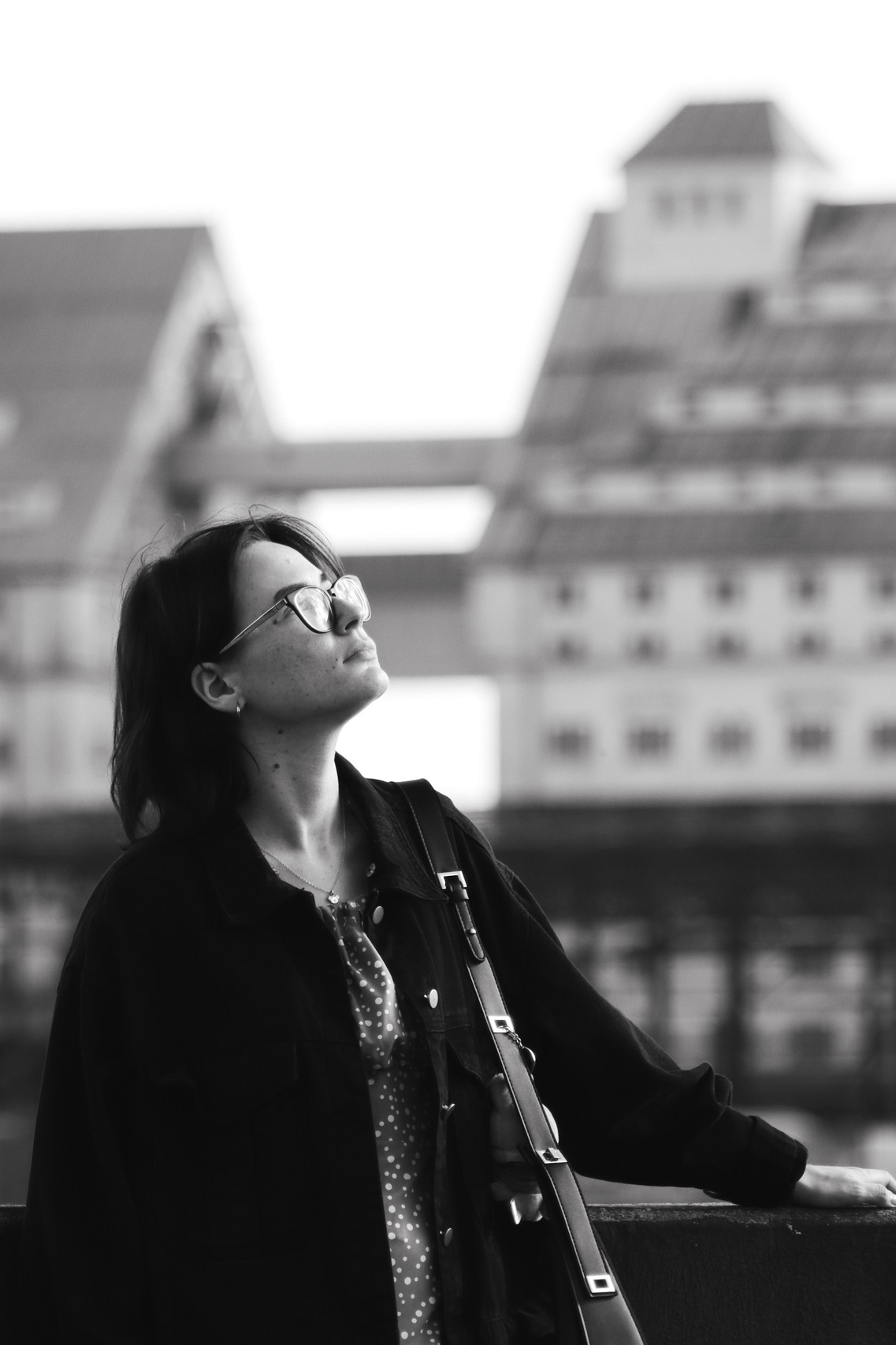 У С Л У Г И. — Digital Noise —