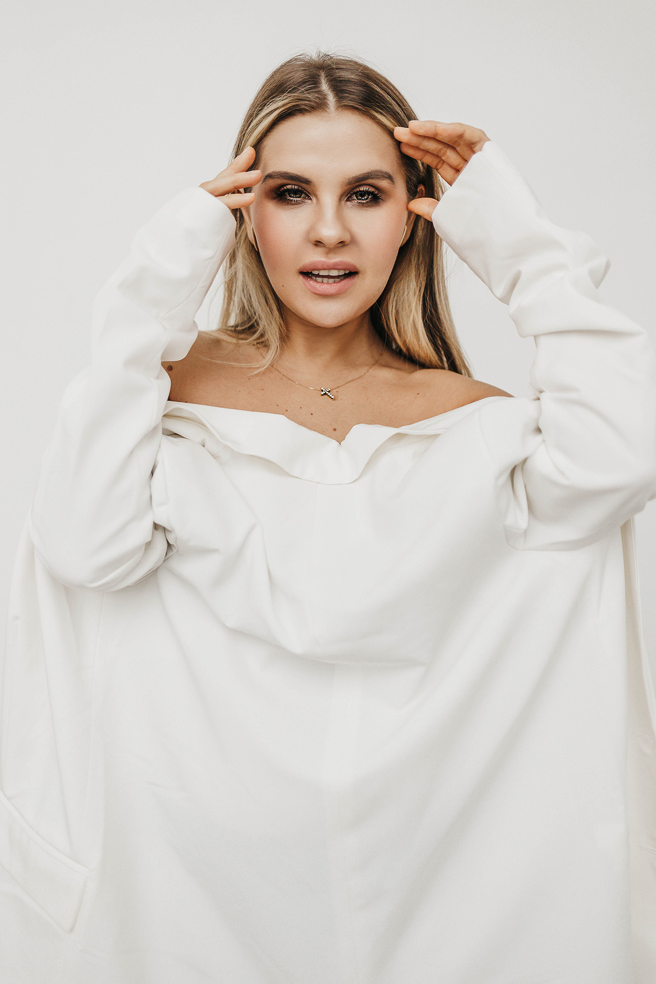 Контакты. Главная