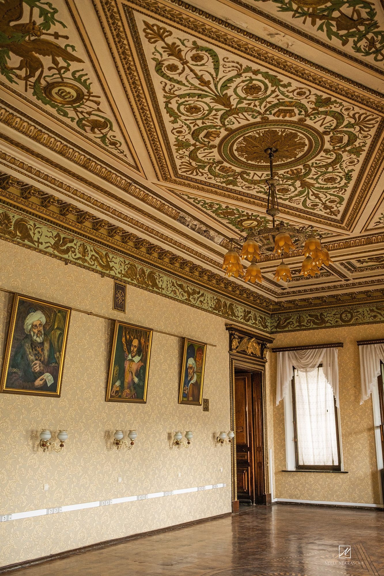 Дом Ушковой в Казани. Фотограф и искусствовед в Туле и Санкт-Петербурге Нелли Некрасова