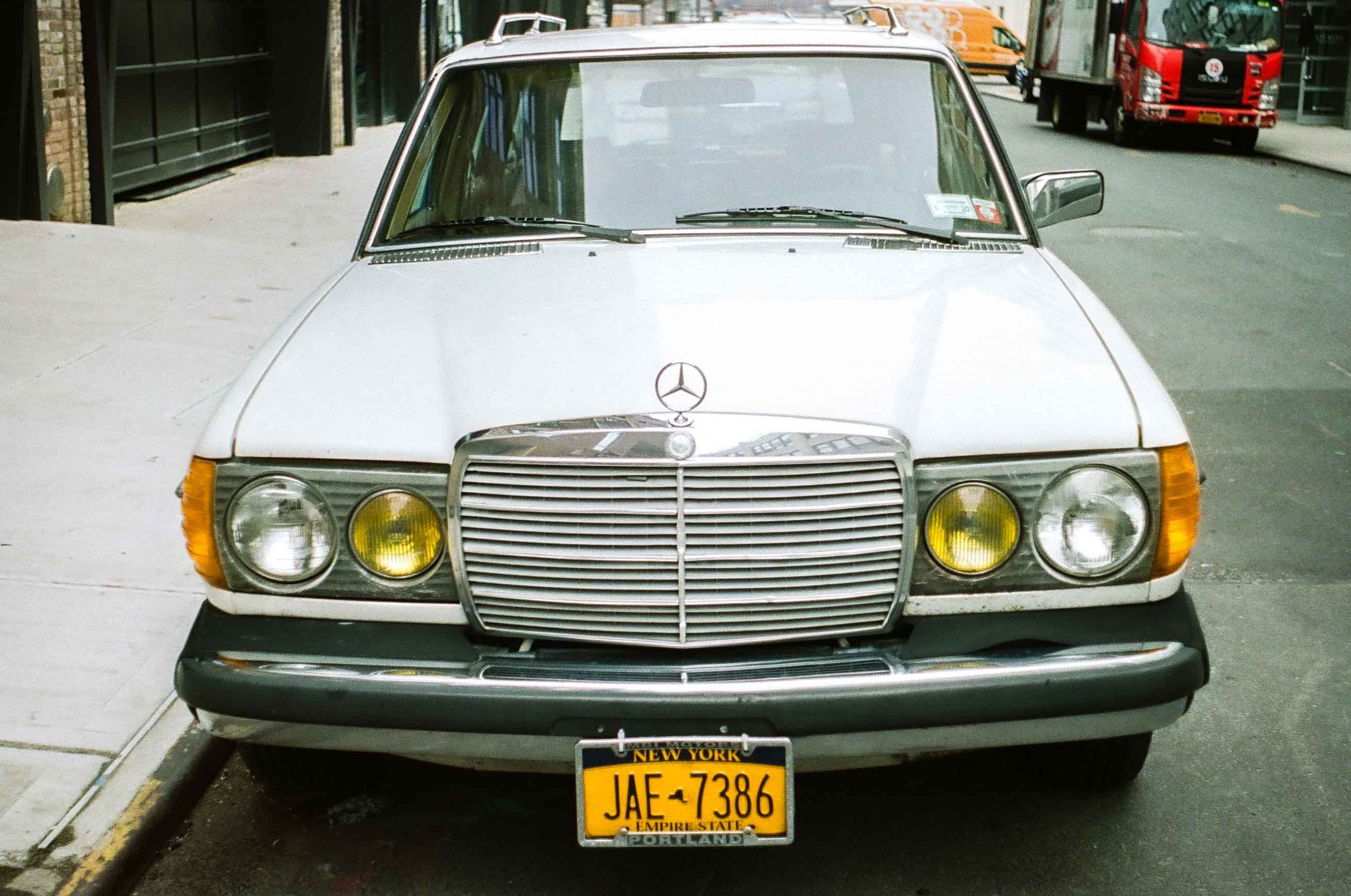 WILLIAMSBURG AS IT WAS. Anna Esquilin Art Photographer