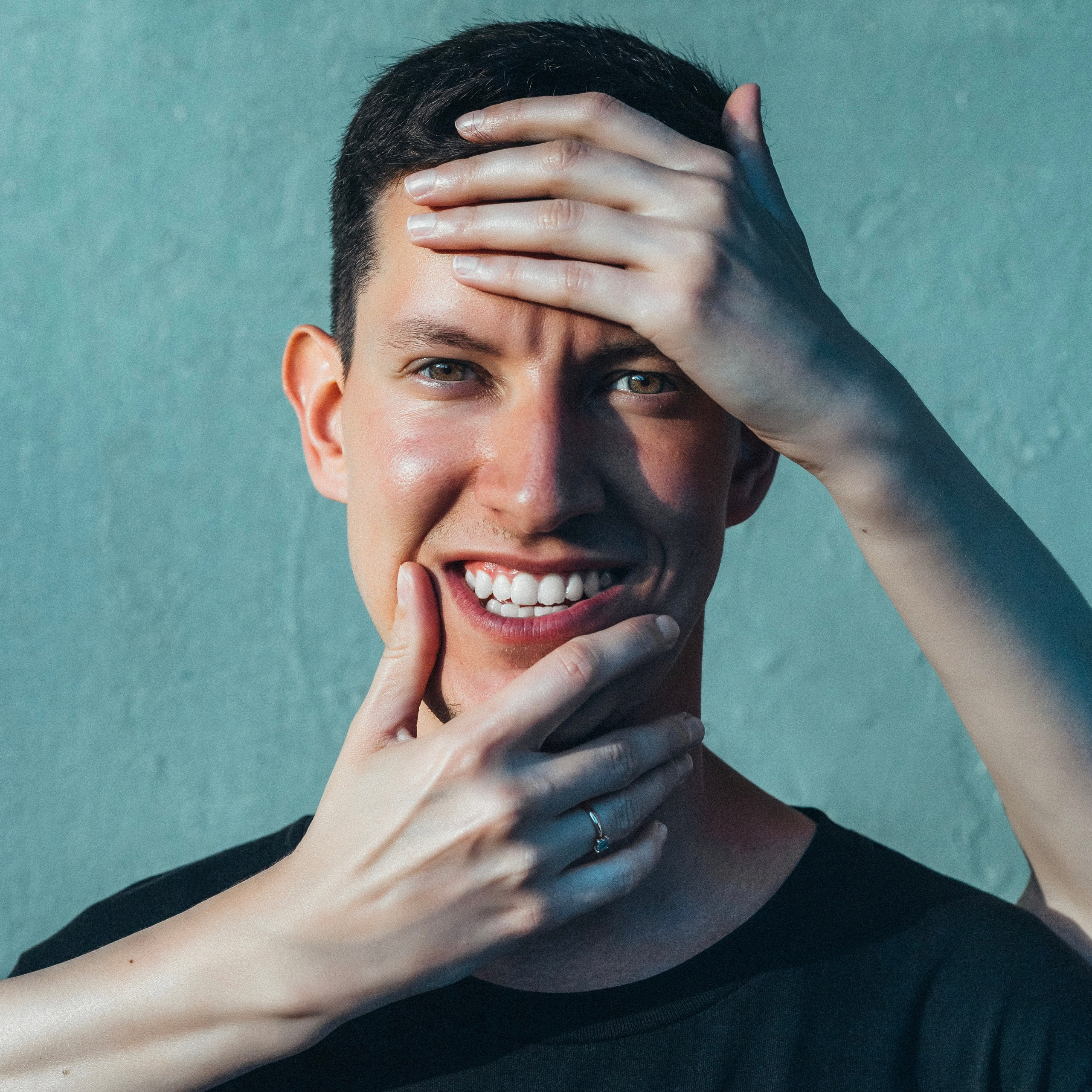 Контакты. Свадебный фотограф в Сочи Максим Махмудов