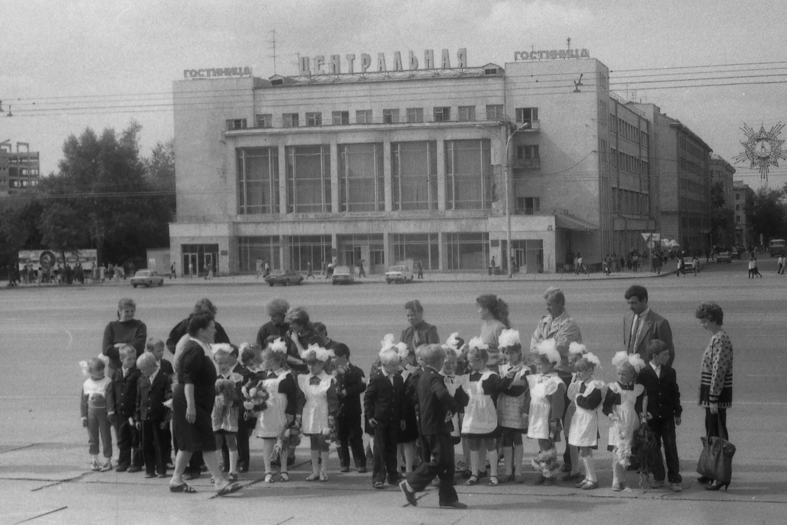 Семейные ценности. Выпускной альбом Новосибирск