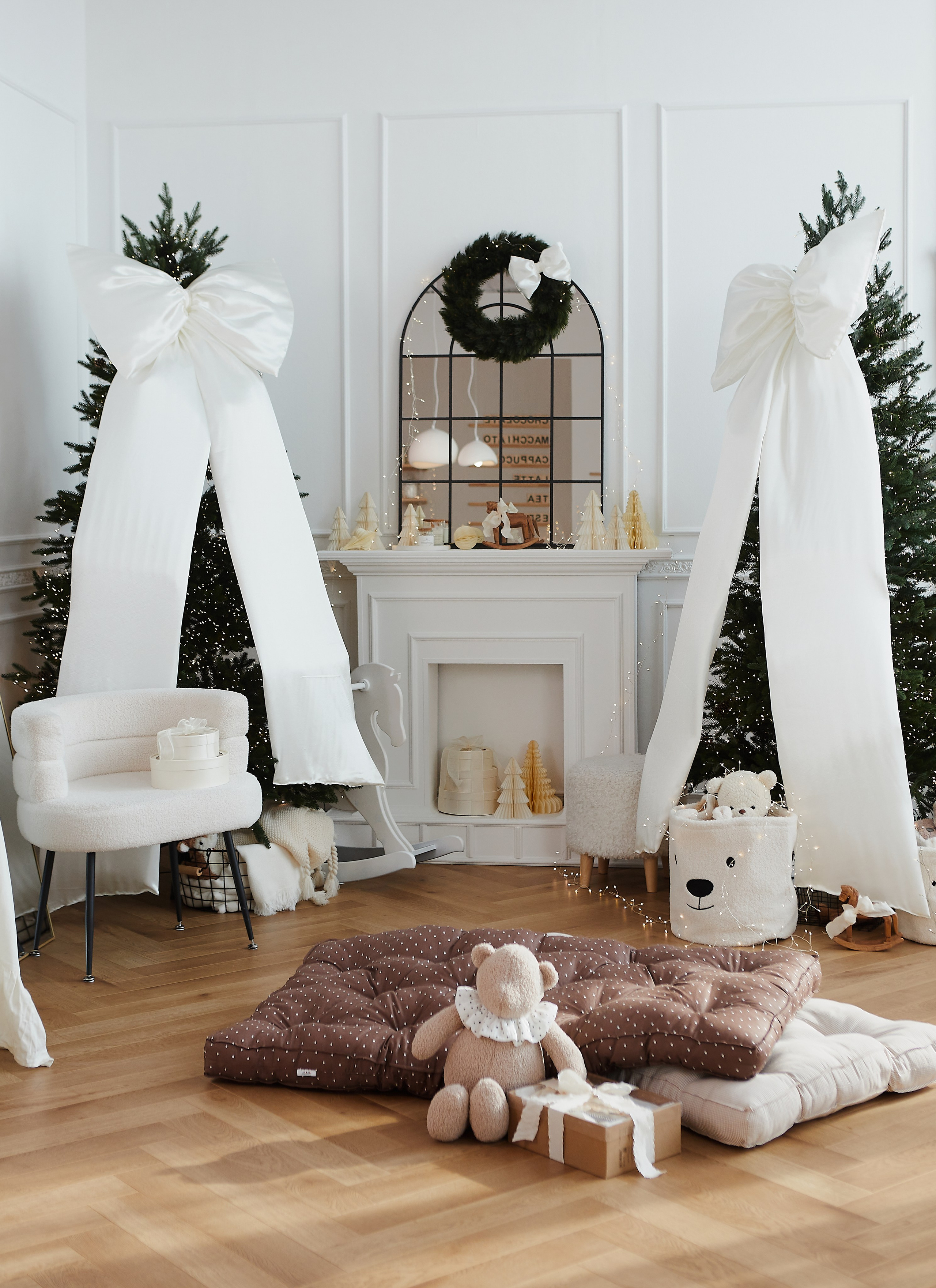 2 ёлки в стиле сканди