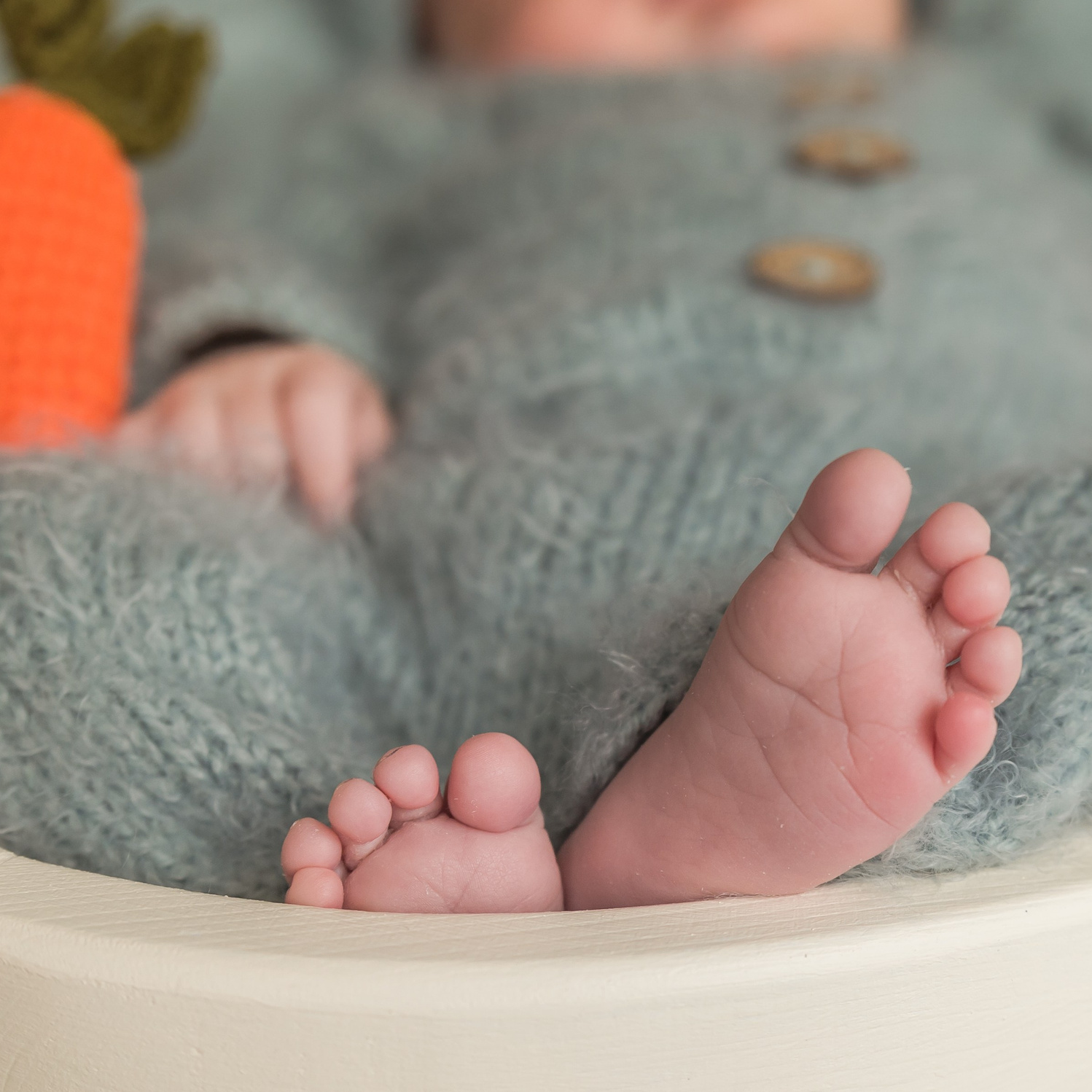 Newborn photoshooting. Professional family and children’s photographer in Izmir Irina Eron