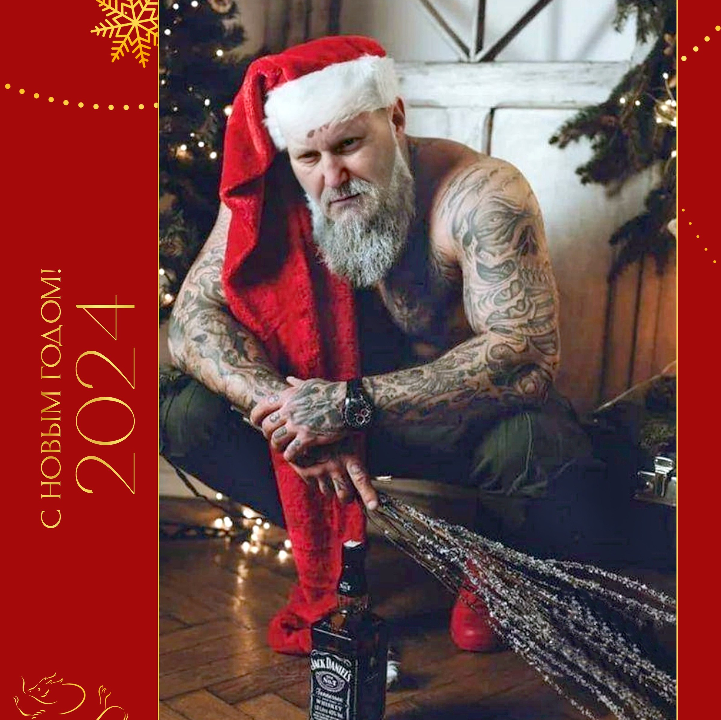 Выпускной альбом для старших 9 и 11 классов.