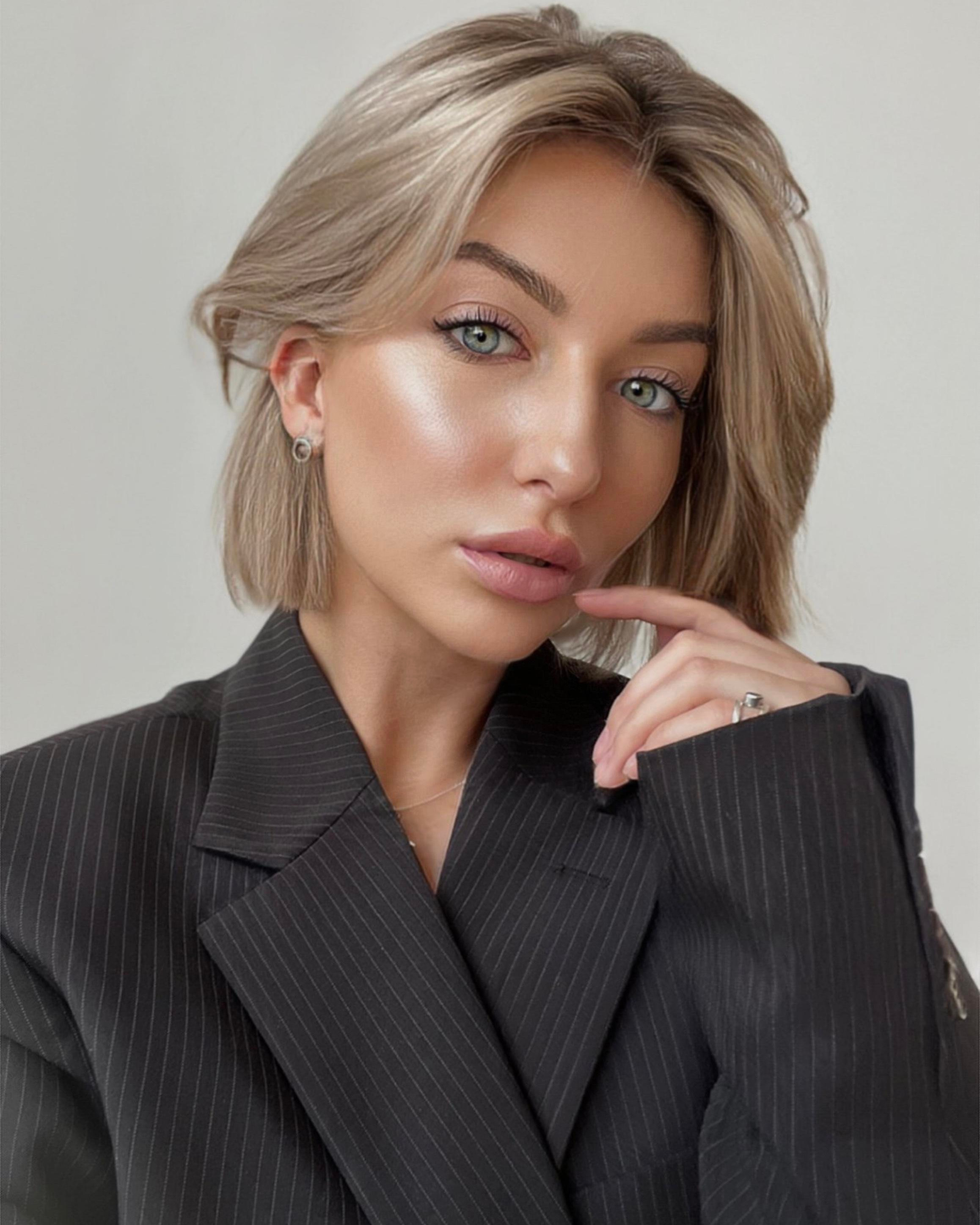 Обо мне | Фотограф Ириша Гришина. Контент съемка | Мобильный фотограф Ириша Гришина