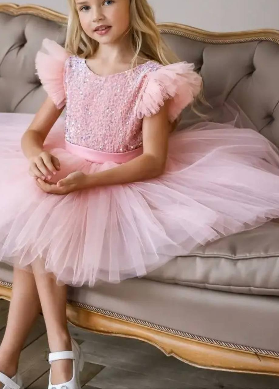 Гардероб студии. Фотостудия и пространство под мероприятия studio1884 в Казани