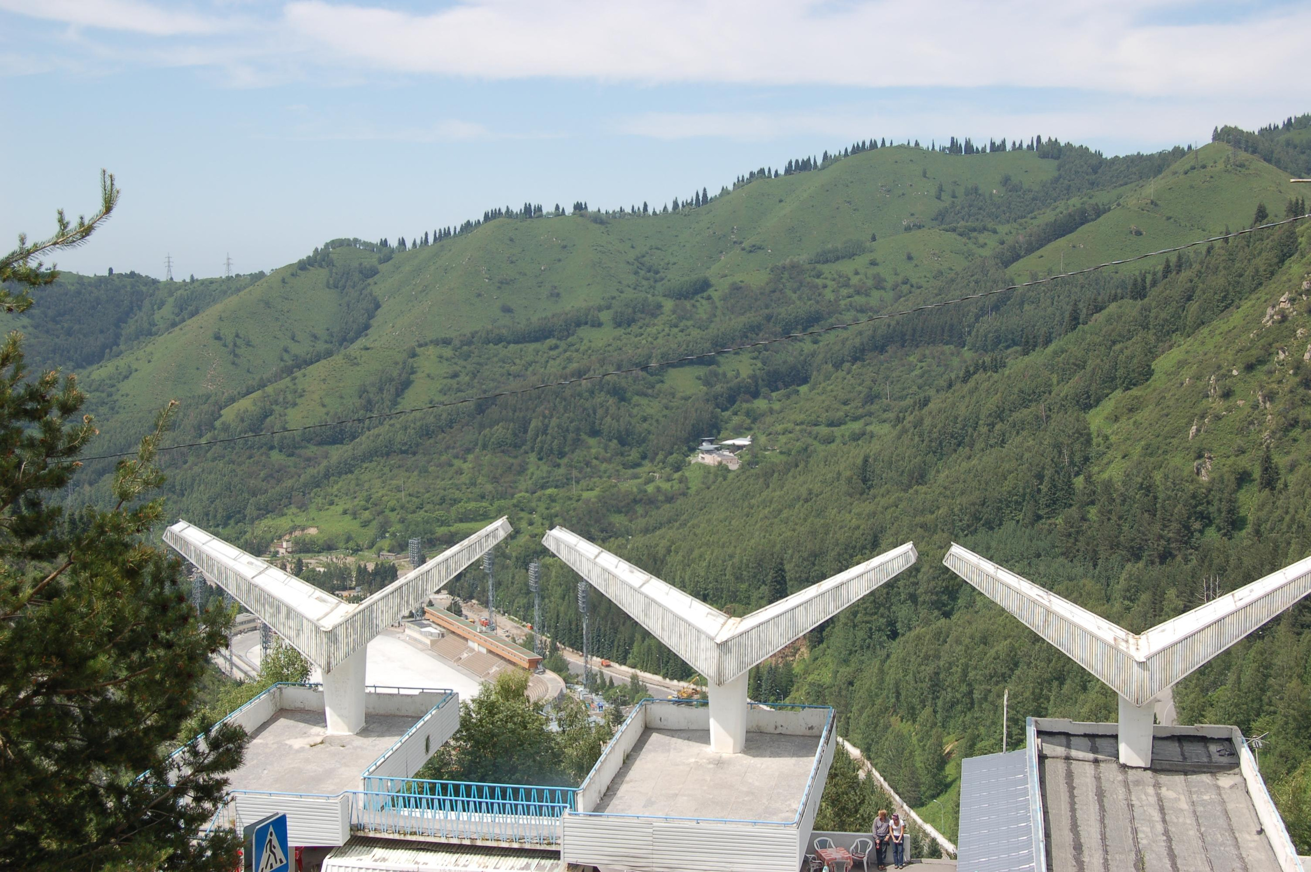 Прогулка по городу Алма́-Ата́ и его окрестностям. Фото и жизнь