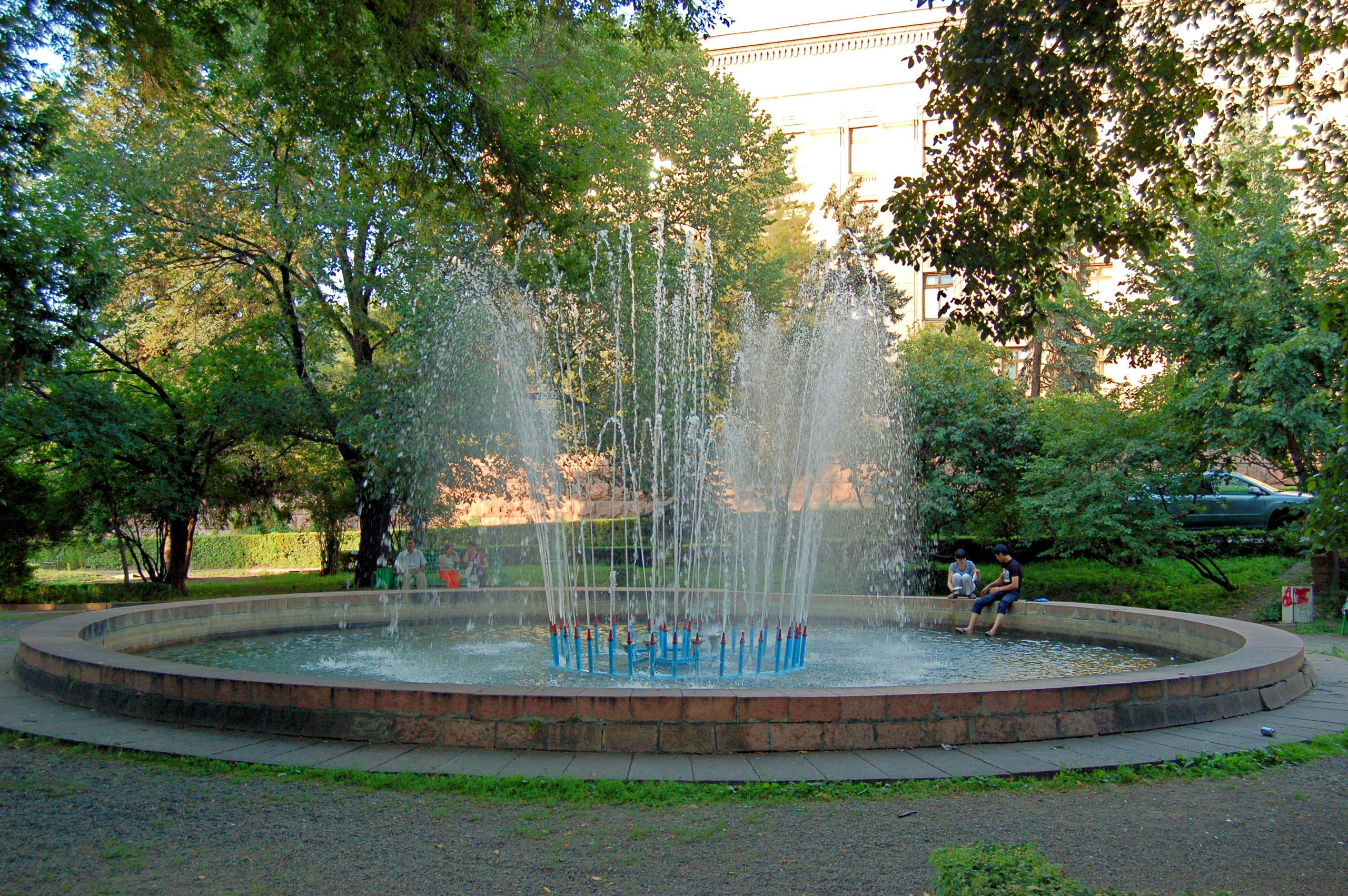Прогулка по городу Алма́-Ата́ и его окрестностям. Фото и жизнь