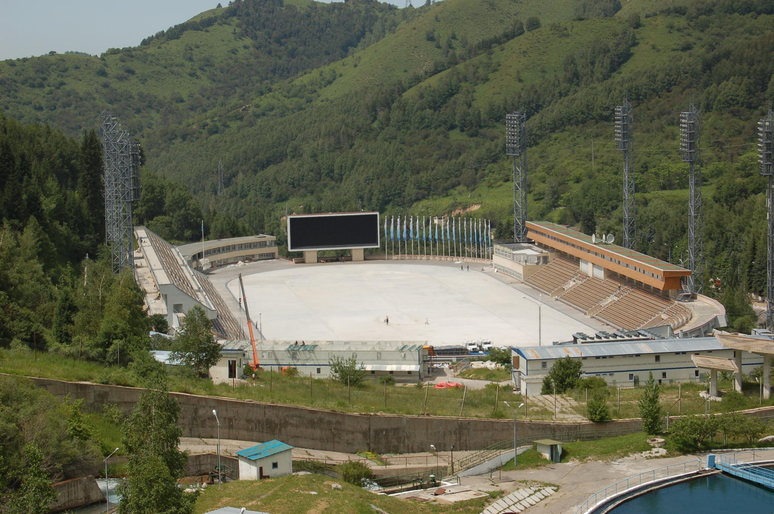 Прогулка по городу Алма́-Ата́ и его окрестностям. Фото и жизнь