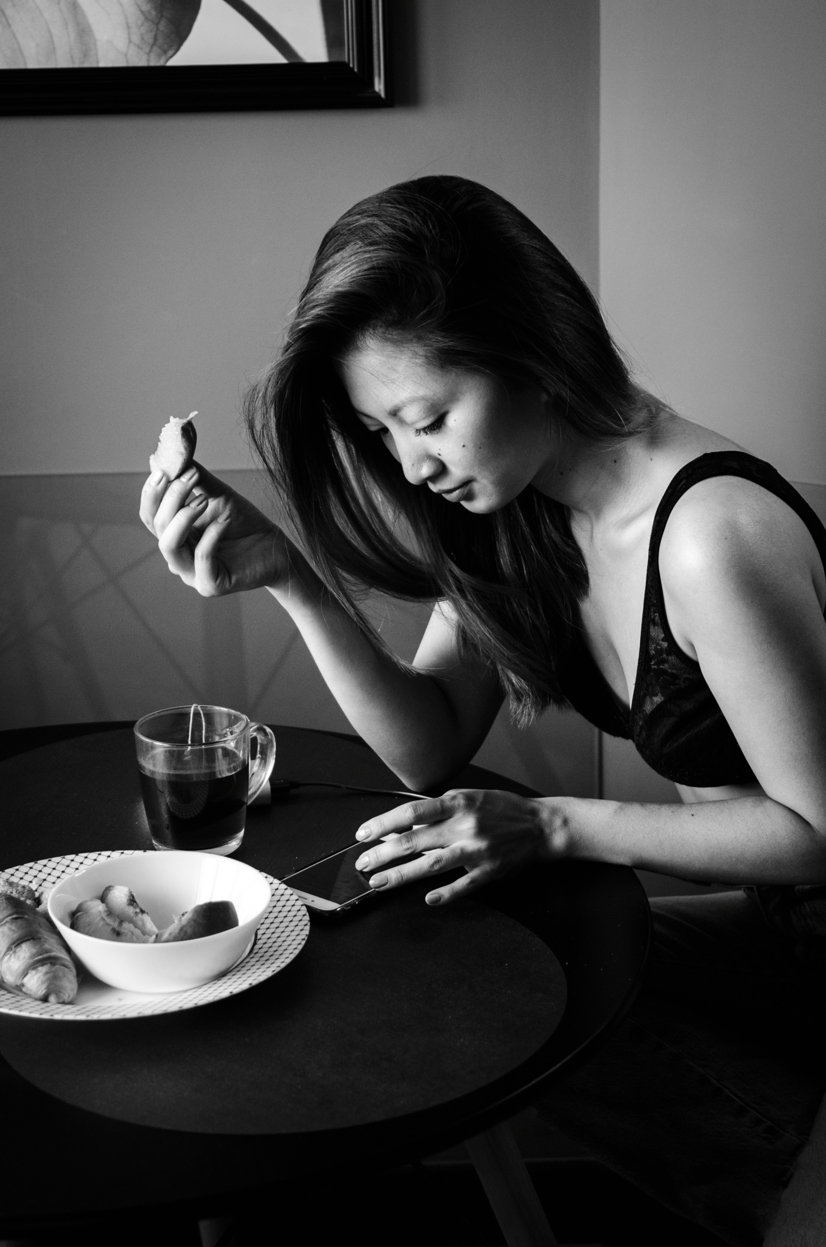 Делаешь шаг в сторону от привычного маршрута…. Будуарный и портретный фотограф в Ростове-на-Дону Нина Чубарьян