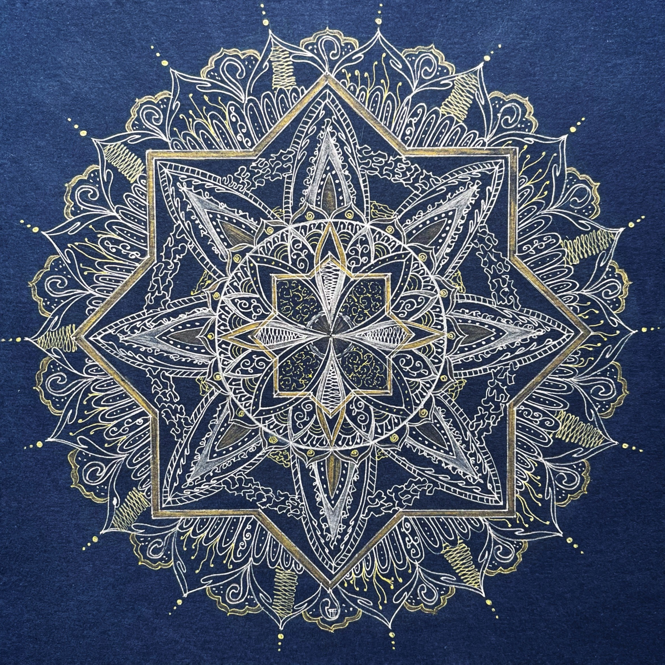 Arisa — сакральные картины Мироздания