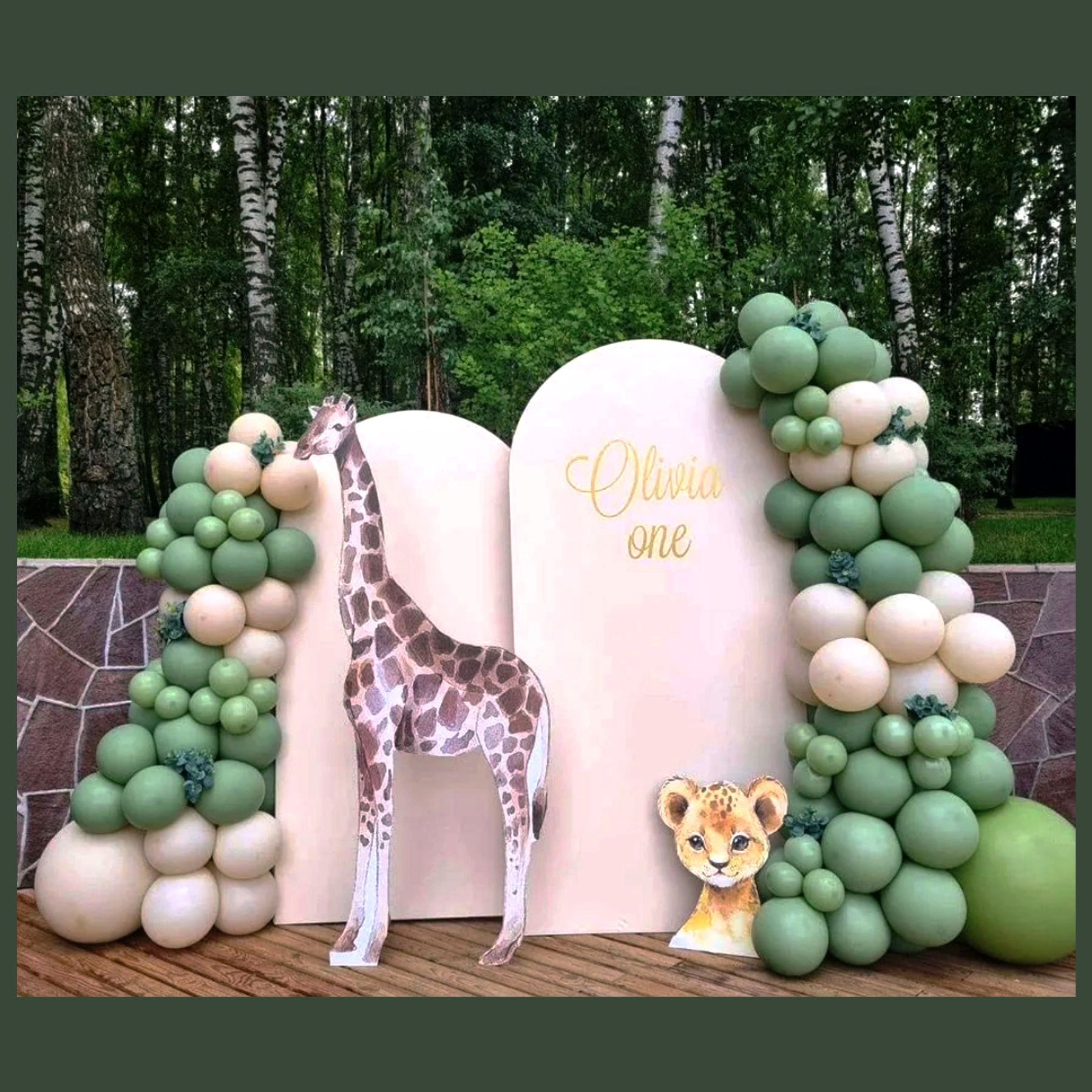 Фотозона на годик. Студия праздничного декора