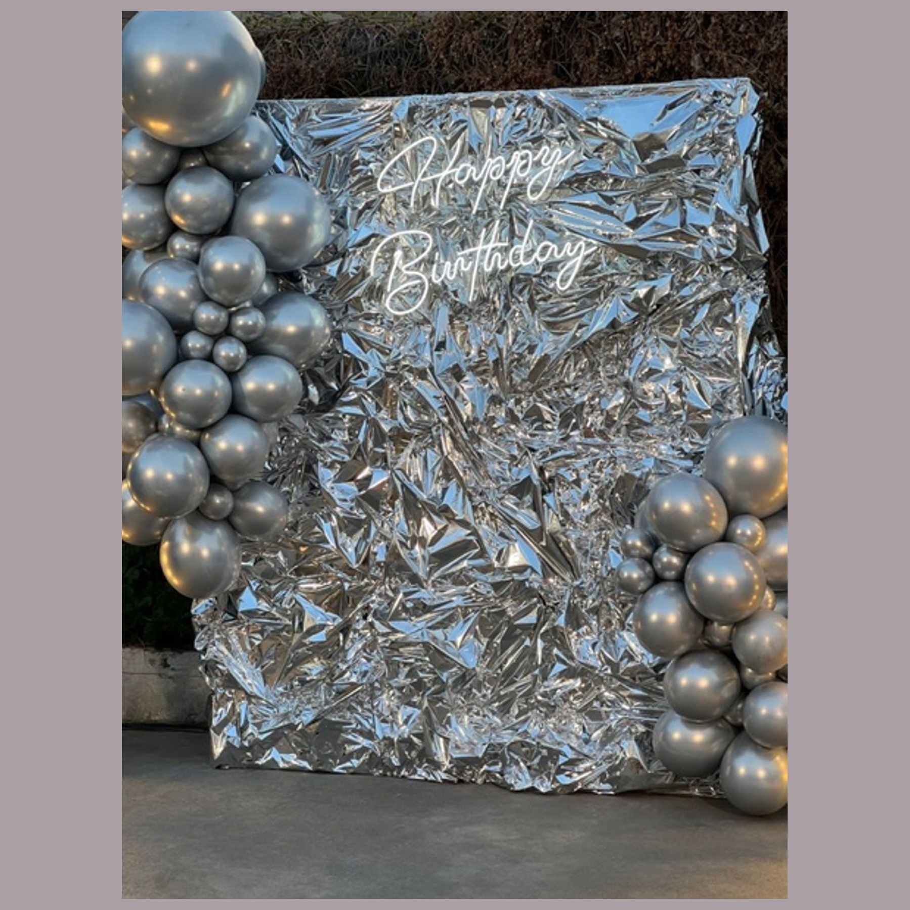 Фотозона из фольги. Студия праздничного декора