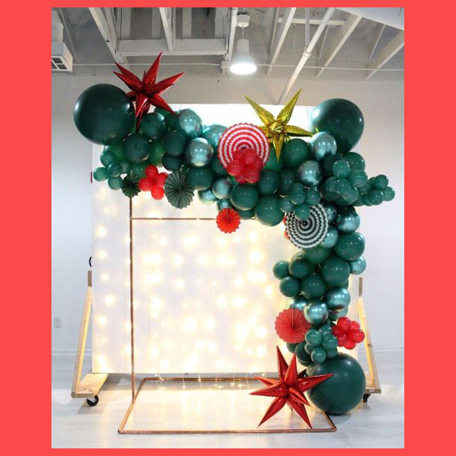 Фотозона новогодняя. Студия праздничного декора